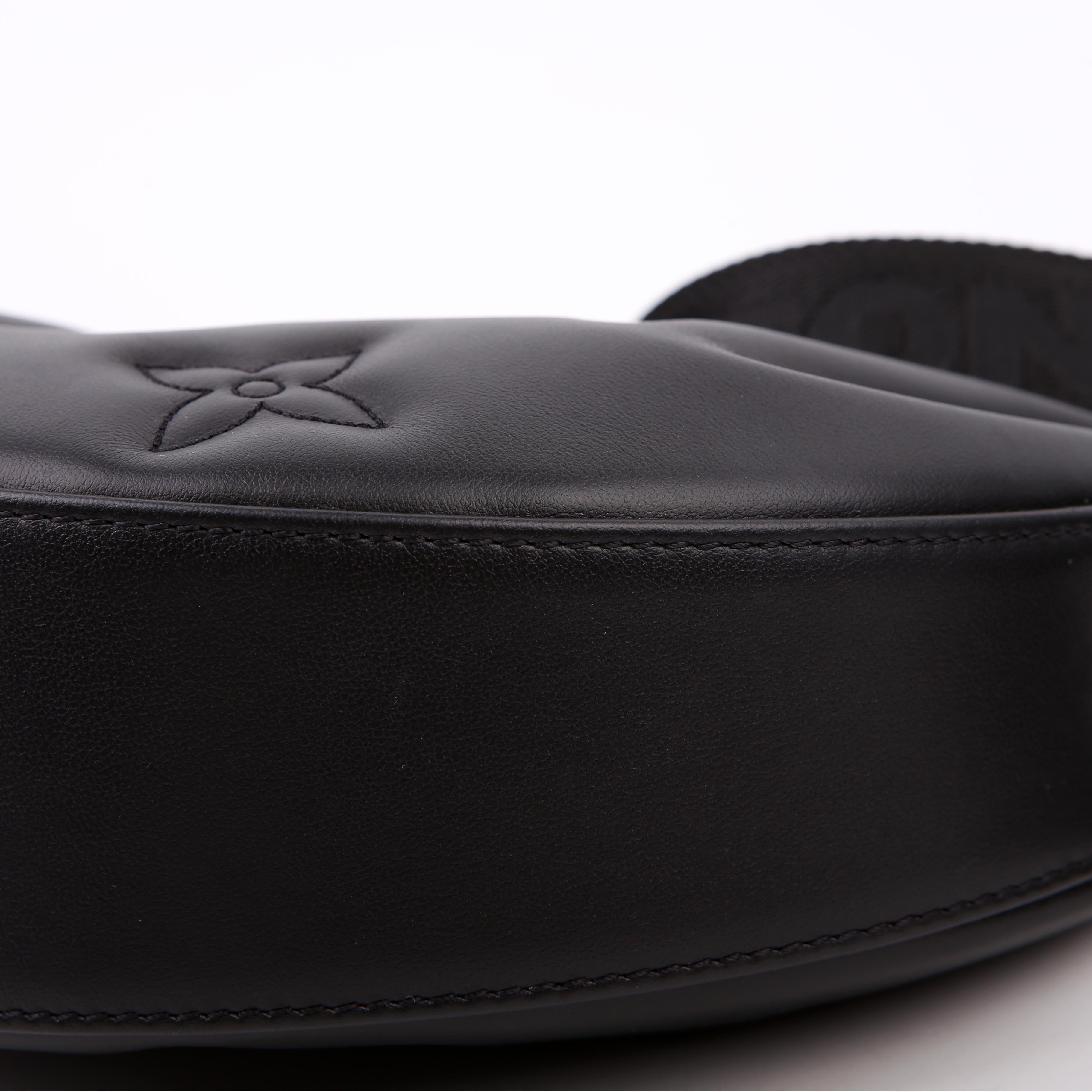 Louis Vuitton Overthemoon Bubblegram