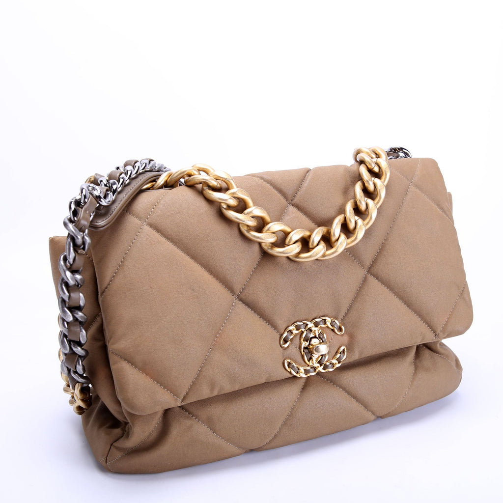 Chanel Quilted Canvas 19 Large 29M