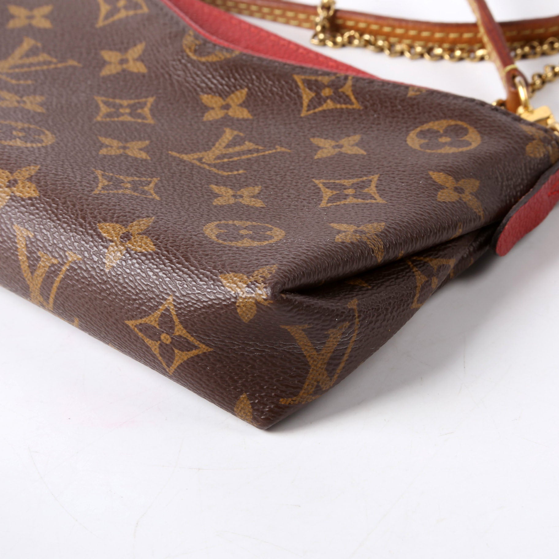 Louis Vuitton Pallas Clutch Monogram Red