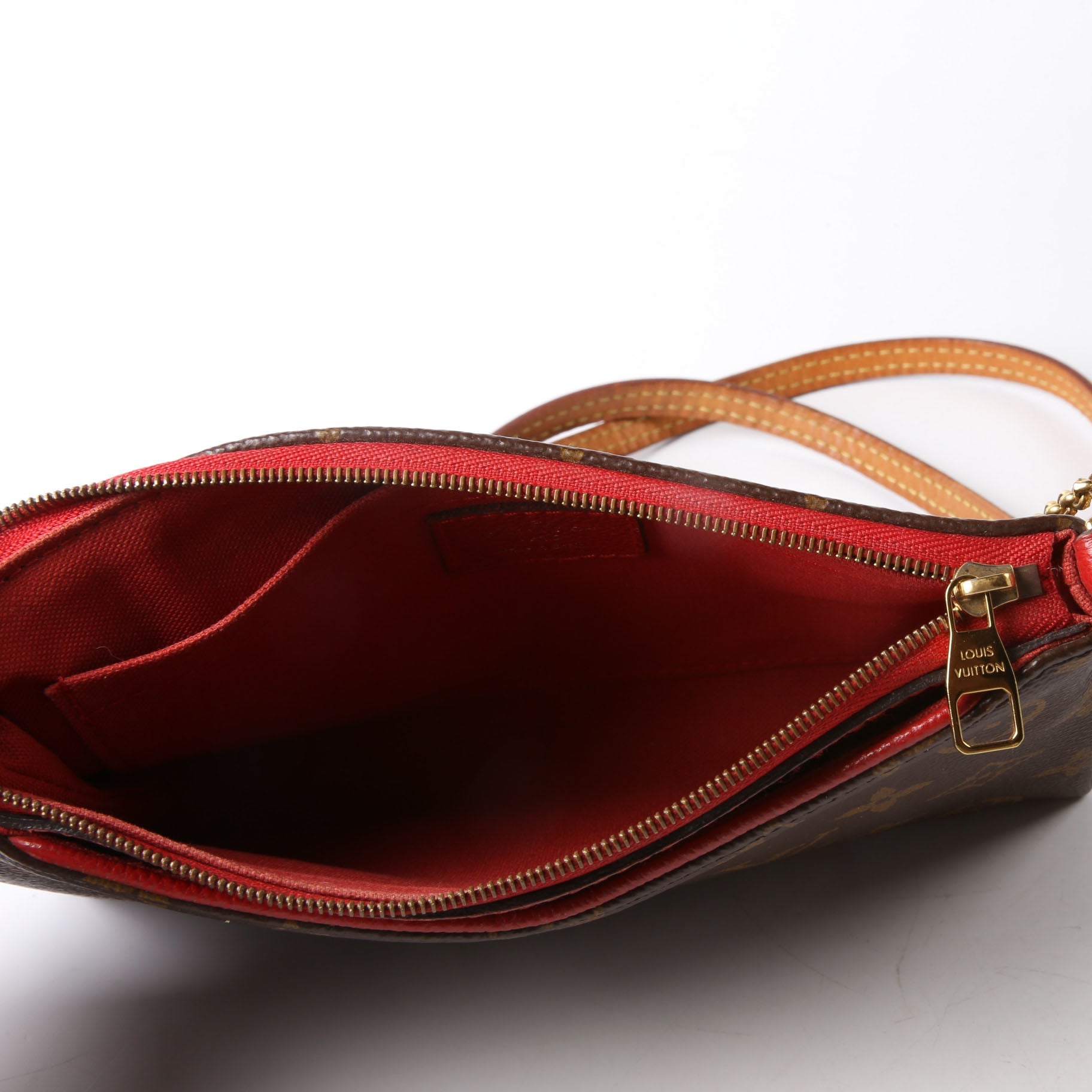 Louis Vuitton Pallas Clutch Monogram Red