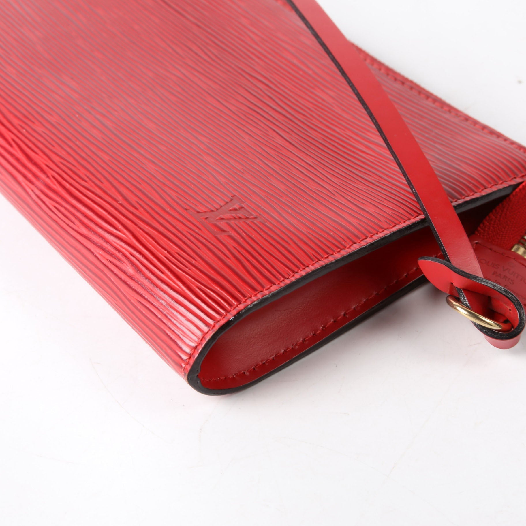 Louis Vuitton Pochette Access Epi Red