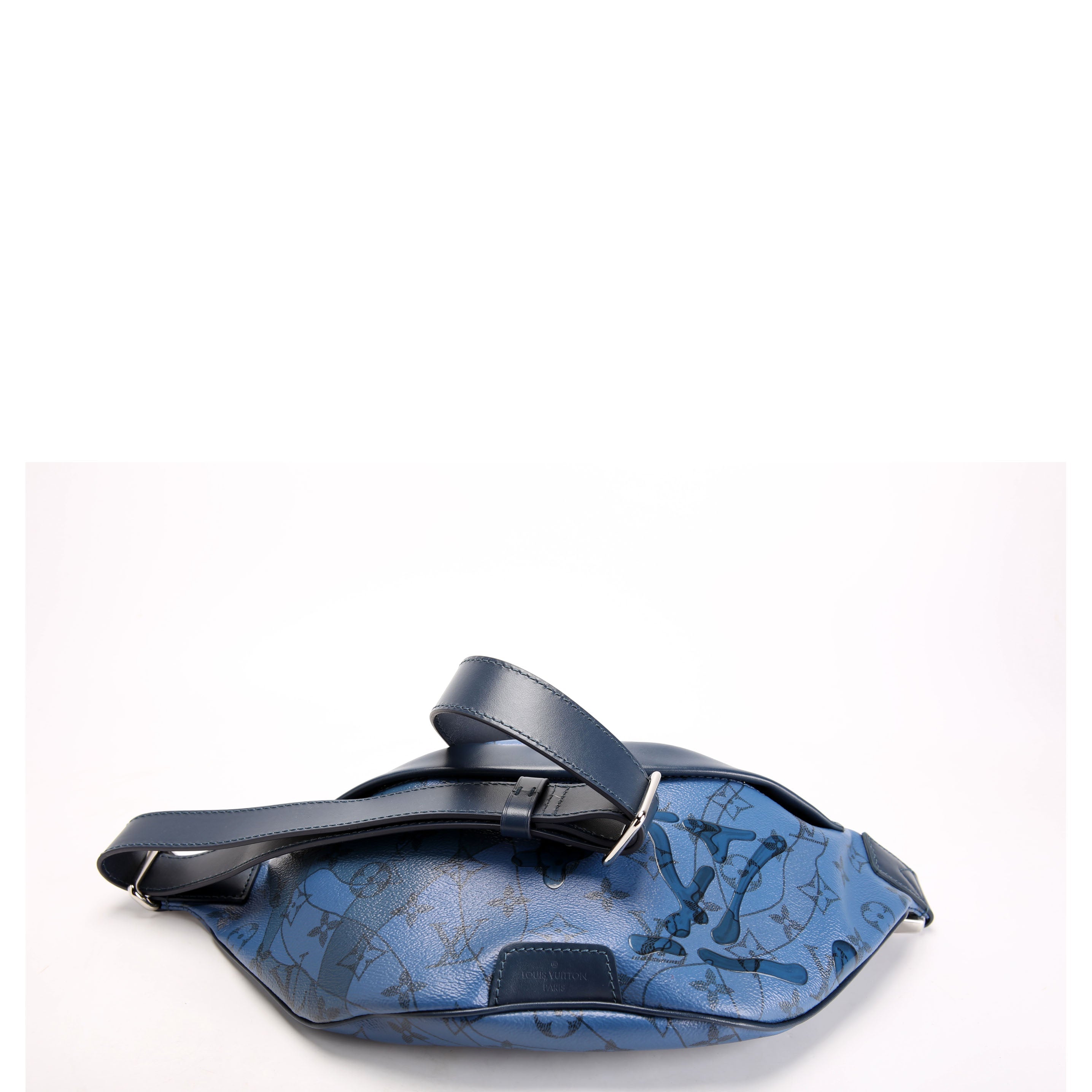 Louis Vuitton Discovery Bumbag Aquagarden Monogram Blue