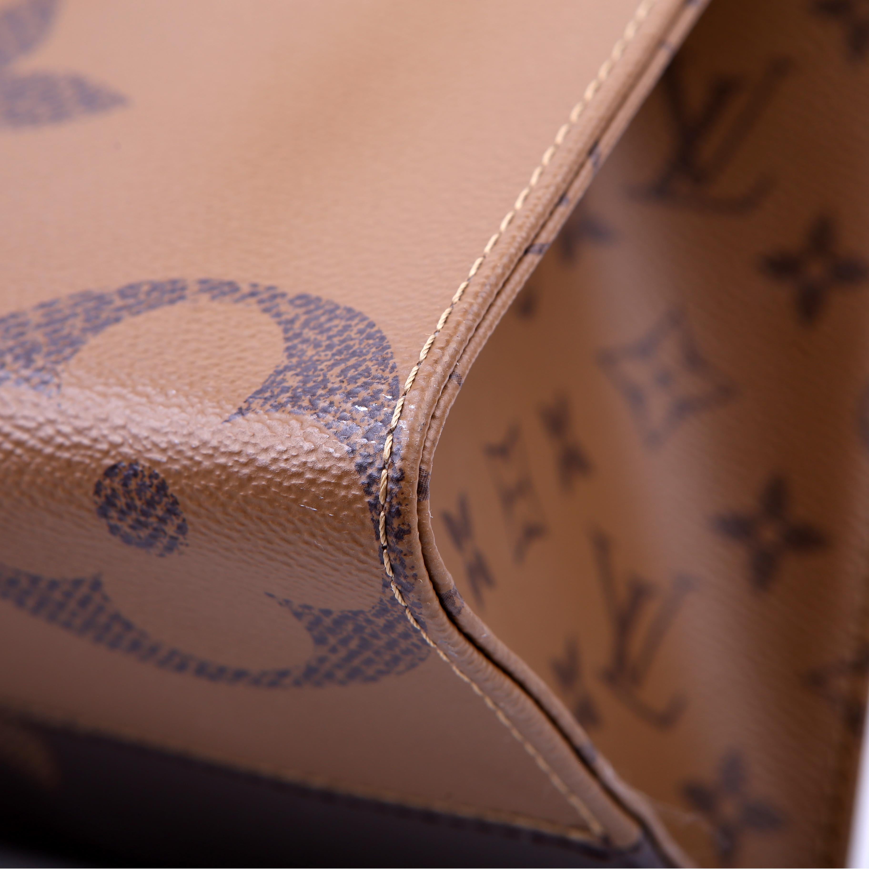 Louis Vuitton ONTHEGO MM Reverse Monogram