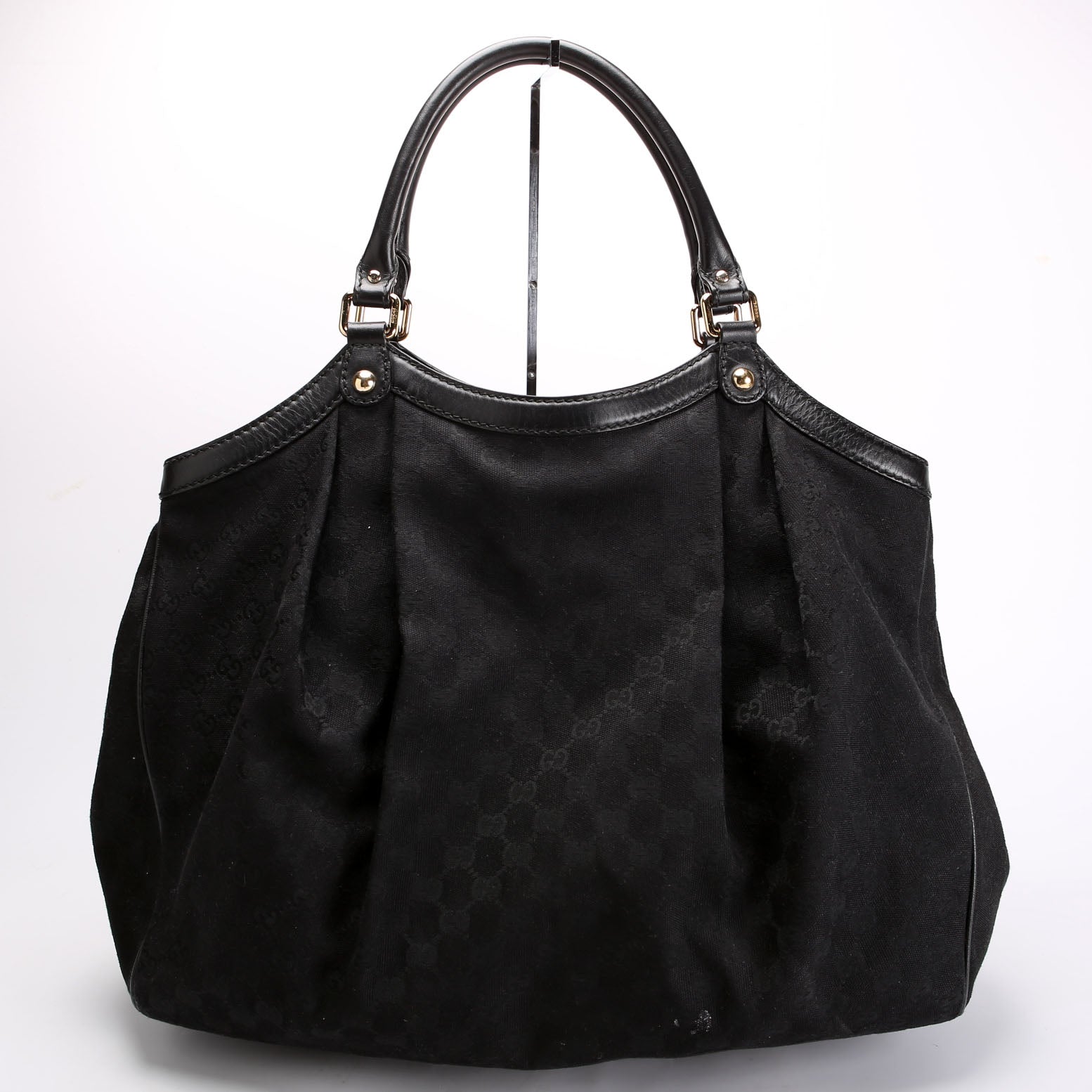 Gucci 211943 Sukey GG Canvas Large Black