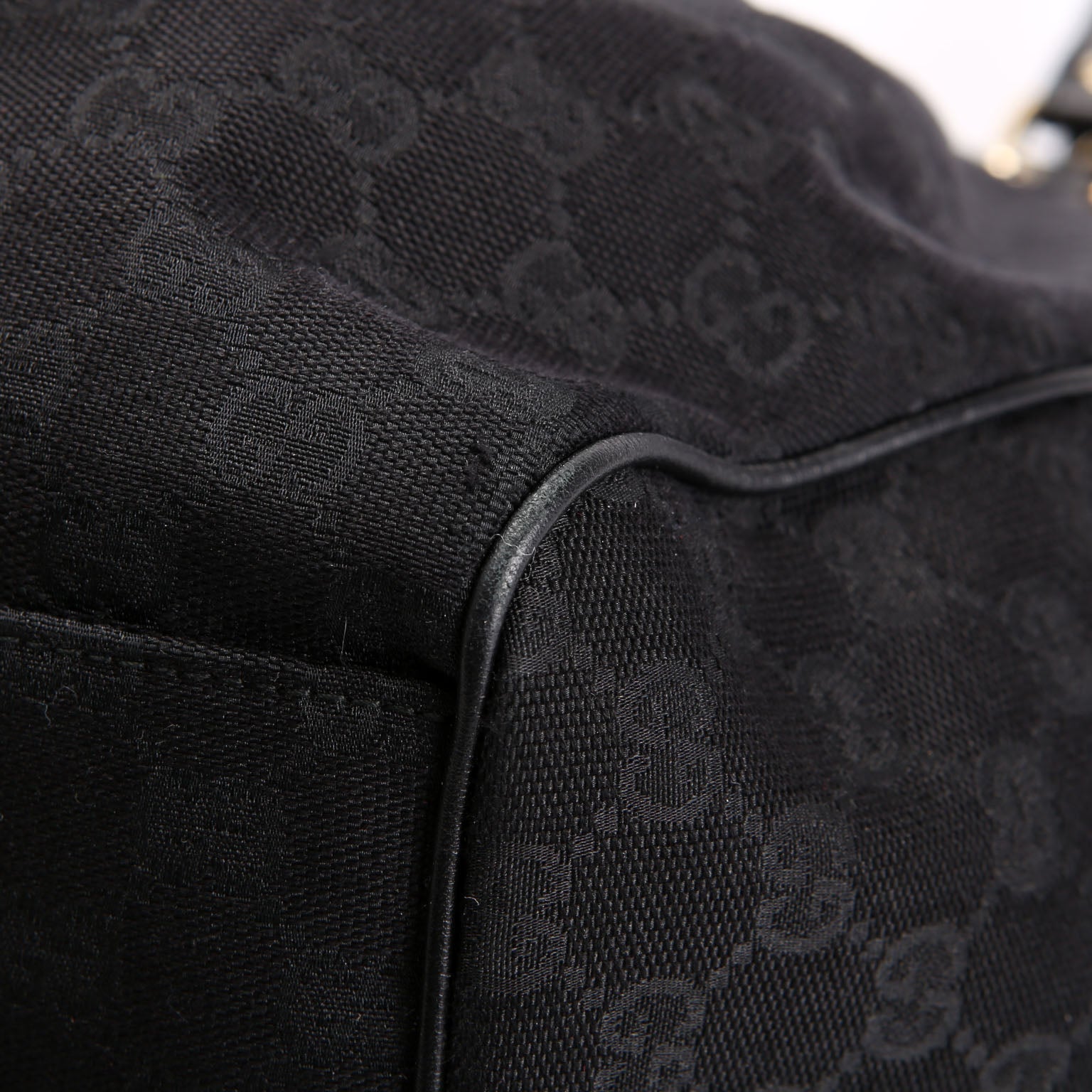 Gucci 211943 Sukey GG Canvas Large Black