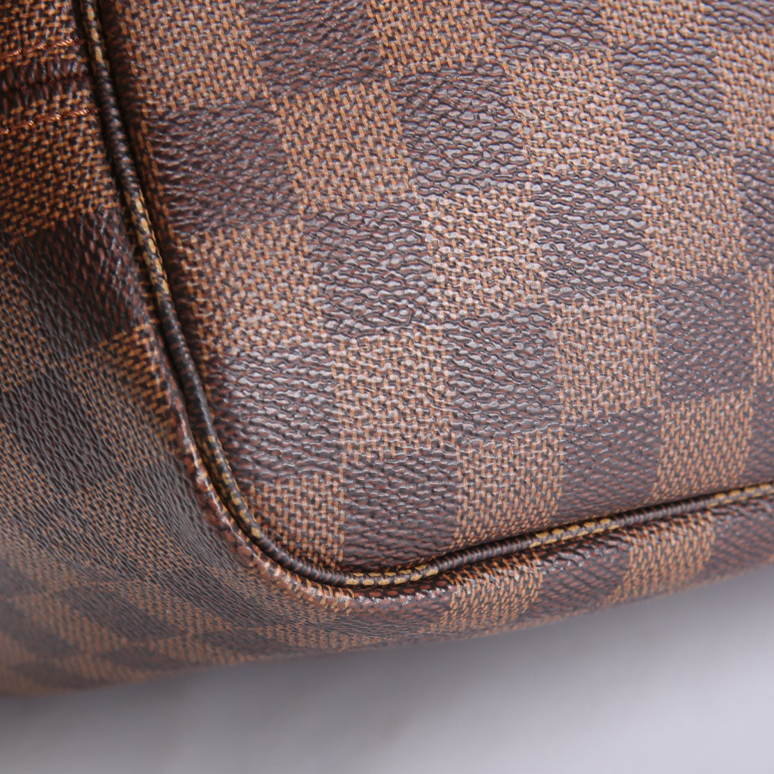 Louis Vuitton Neverfull with Wallet MM Ebene