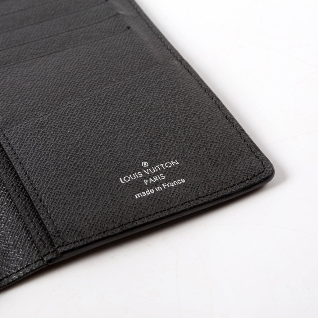 Louis Vuitton Porte Valeurs Taiga Black