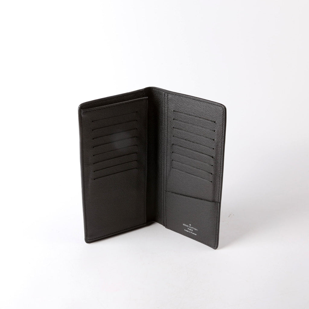 Louis Vuitton Porte Valeurs Taiga Black