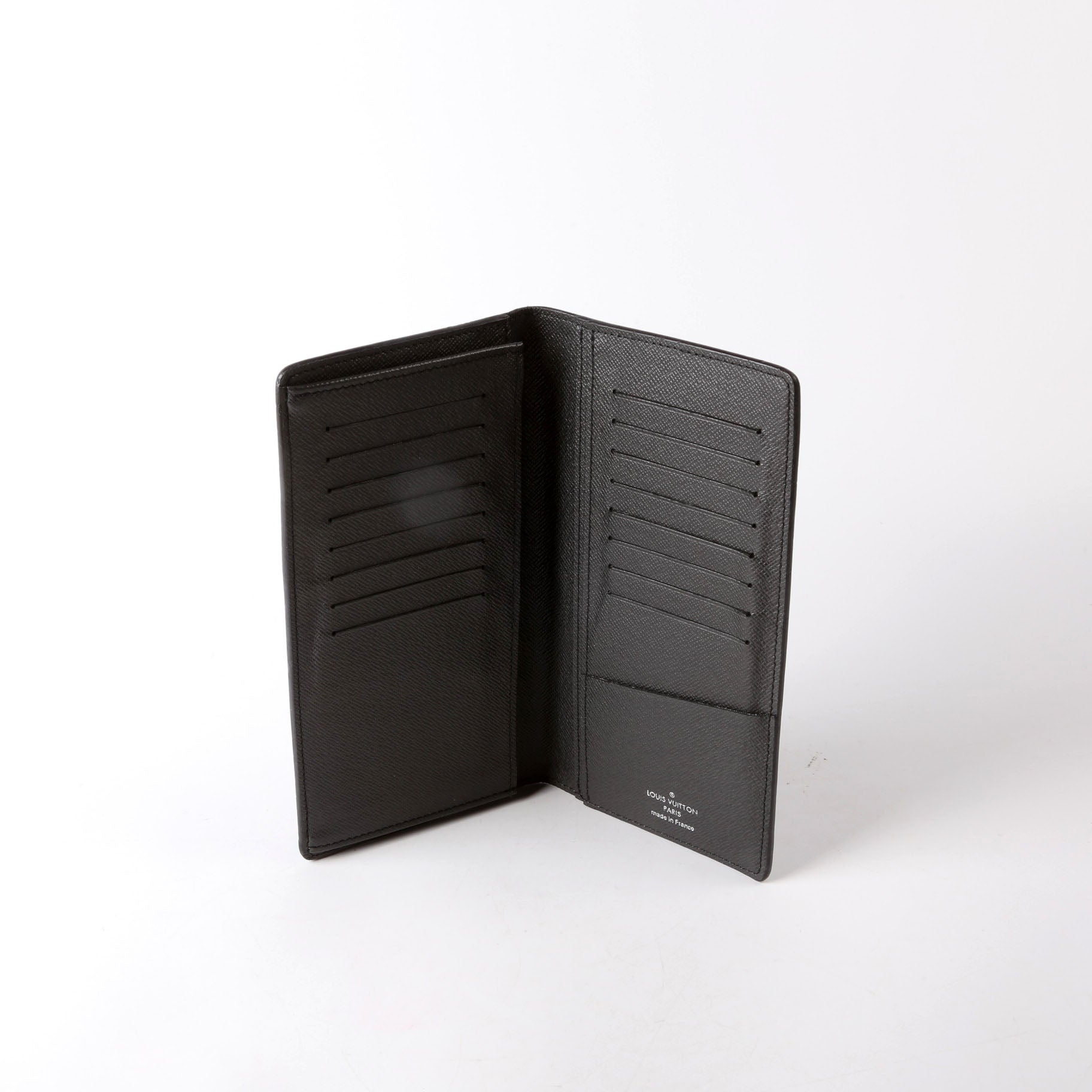 Louis Vuitton Porte Valeurs Taiga Black
