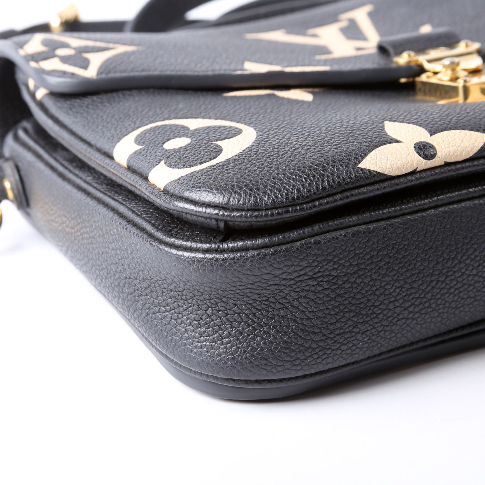 Louis Vuitton Pochette Metis Empreinte Bicolor Black/Beige