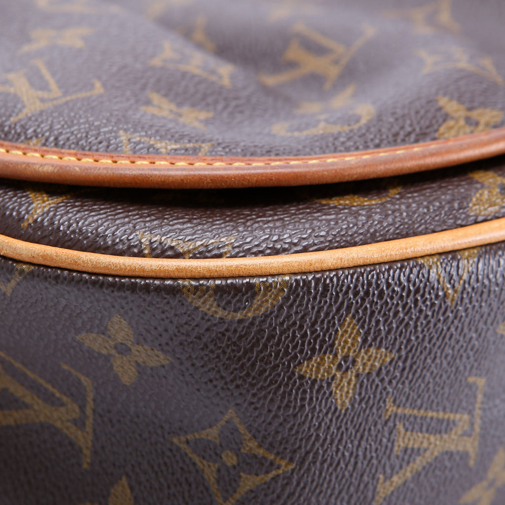 Louis Vuitton Menilmontant PM Monogram