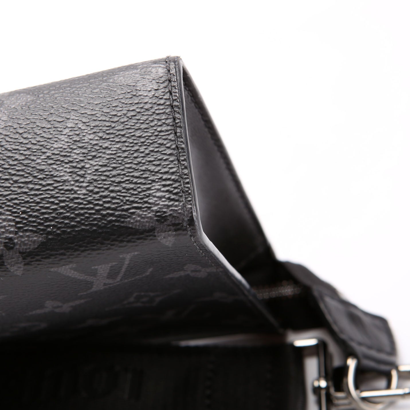 Louis Vuitton Gaston Wearable Wallet Monogram Eclipse