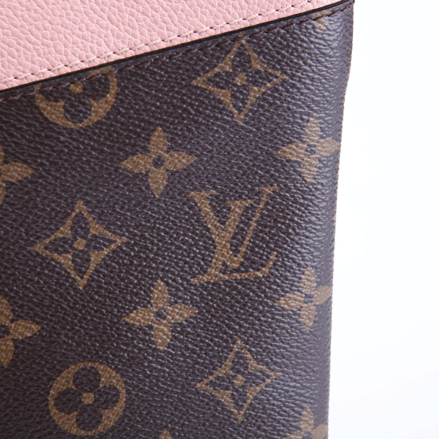 Louis Vuitton Daily Pouch Monogram Pink