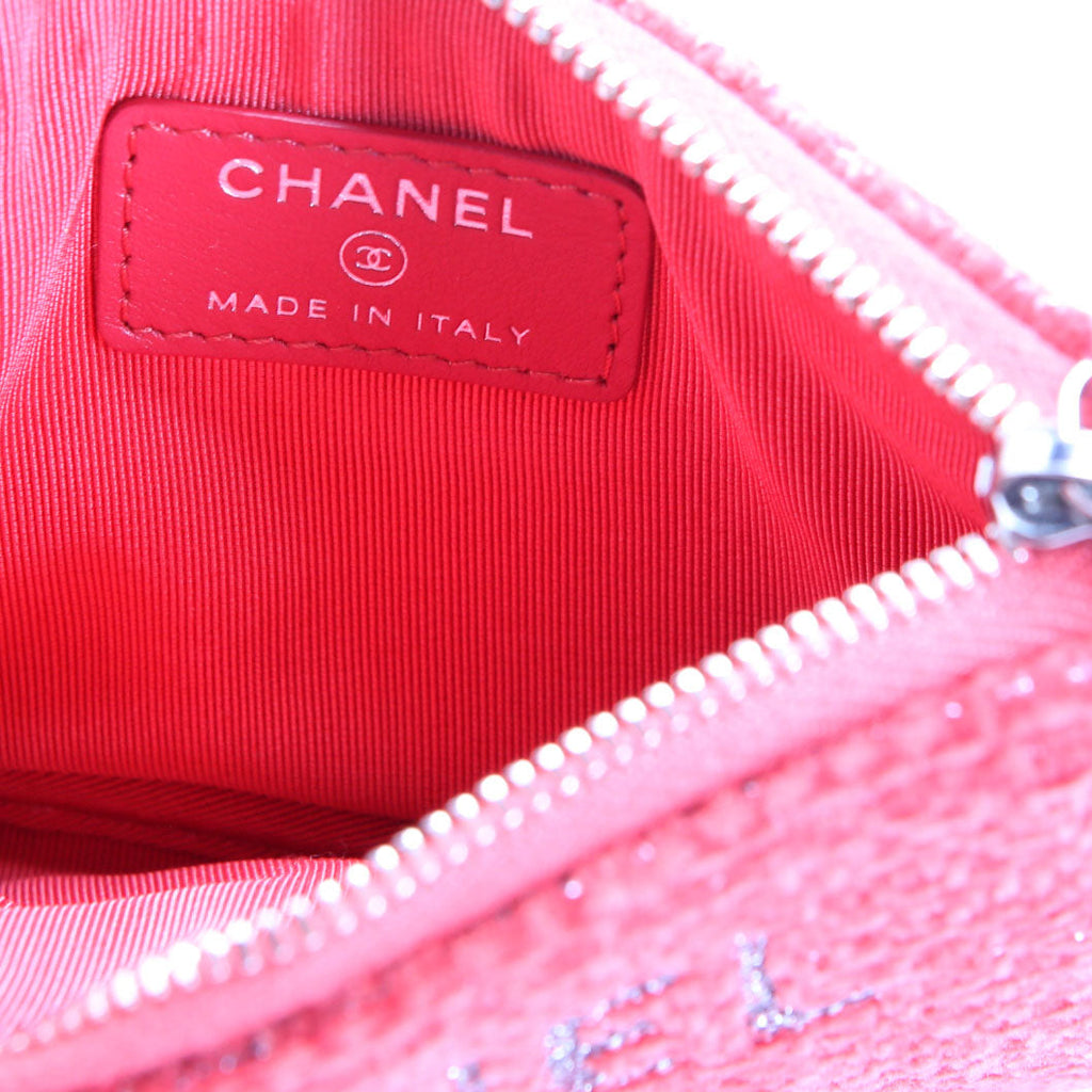 Chanel Mini Deauville Pouch Lurex Boucle 28M