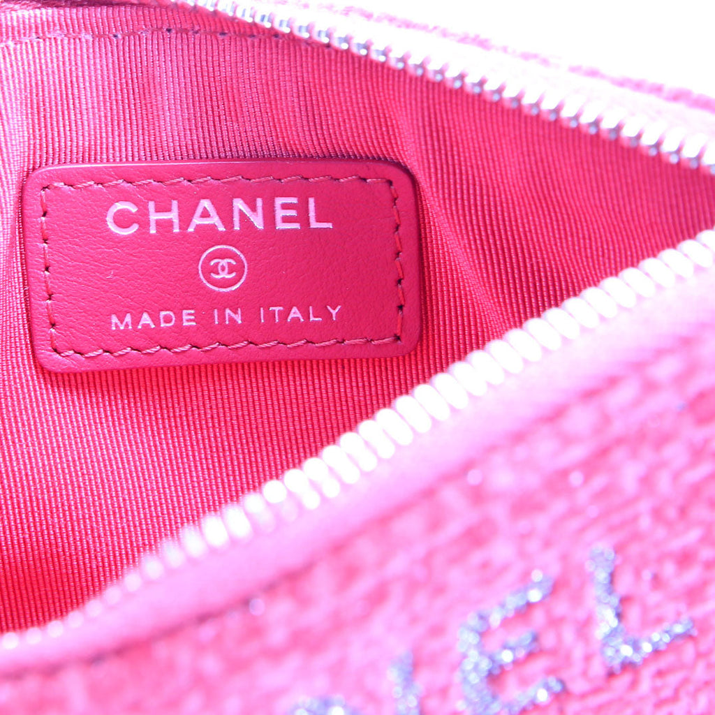Chanel Mini Deauville Pouch Lurex Boucle 28M