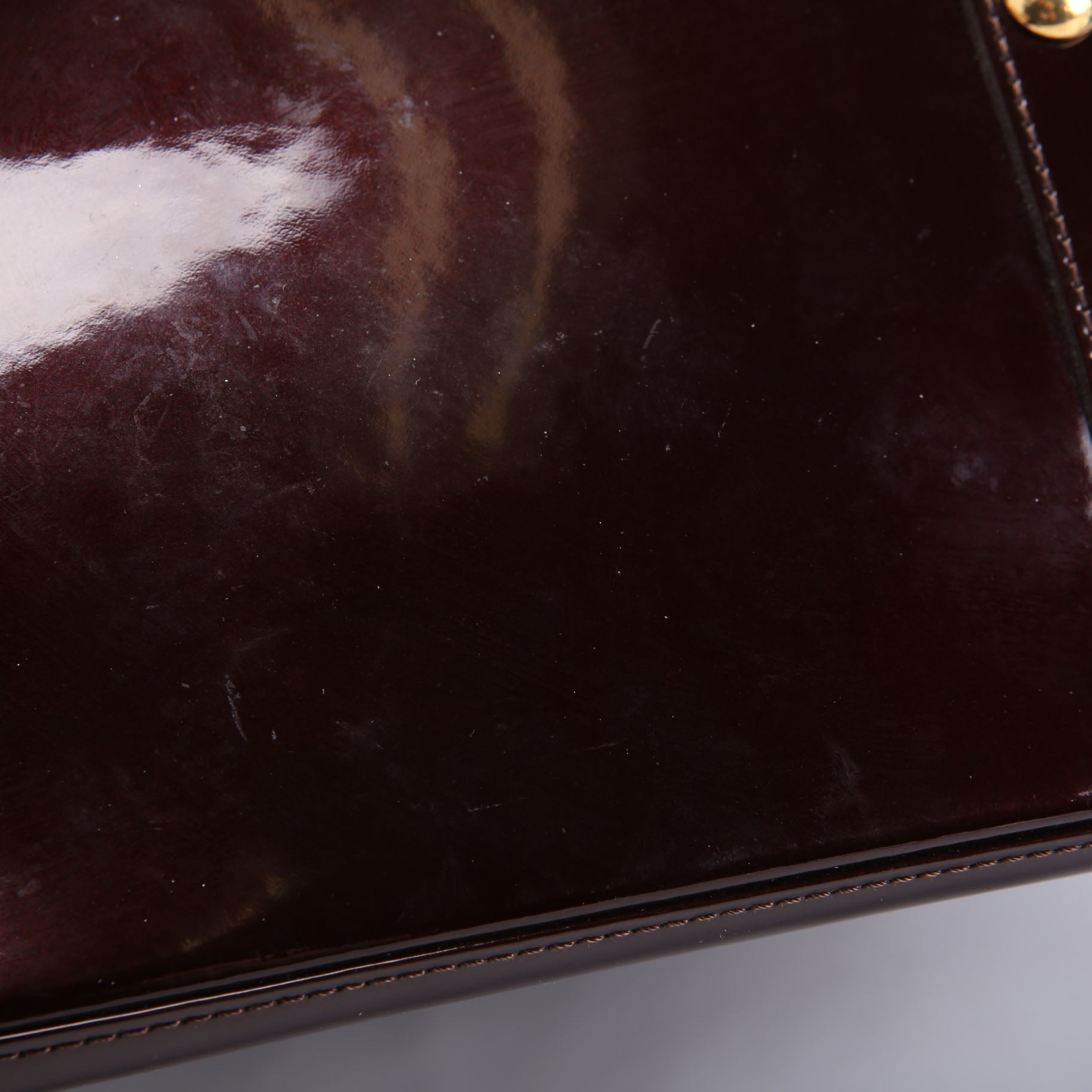 Louis Vuitton Alma MM Vernis