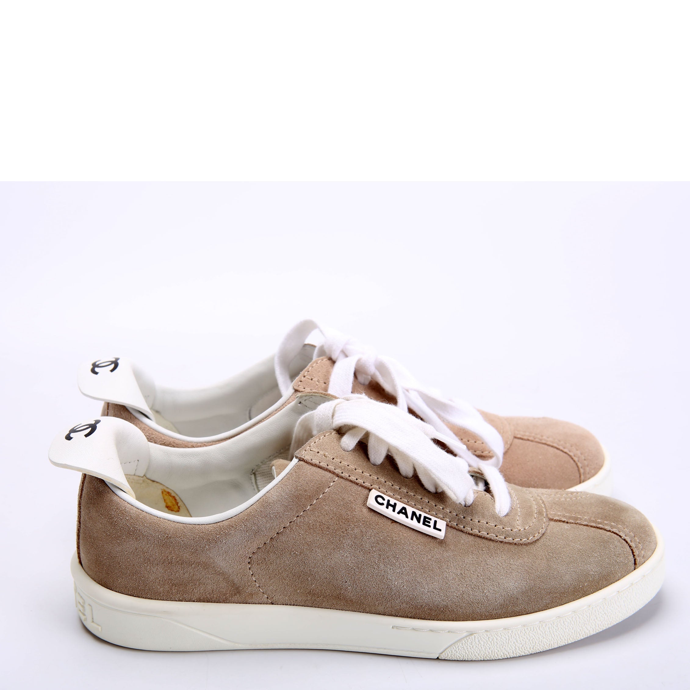 Chanel CC Weekender Suede Sneakers Size 35.5