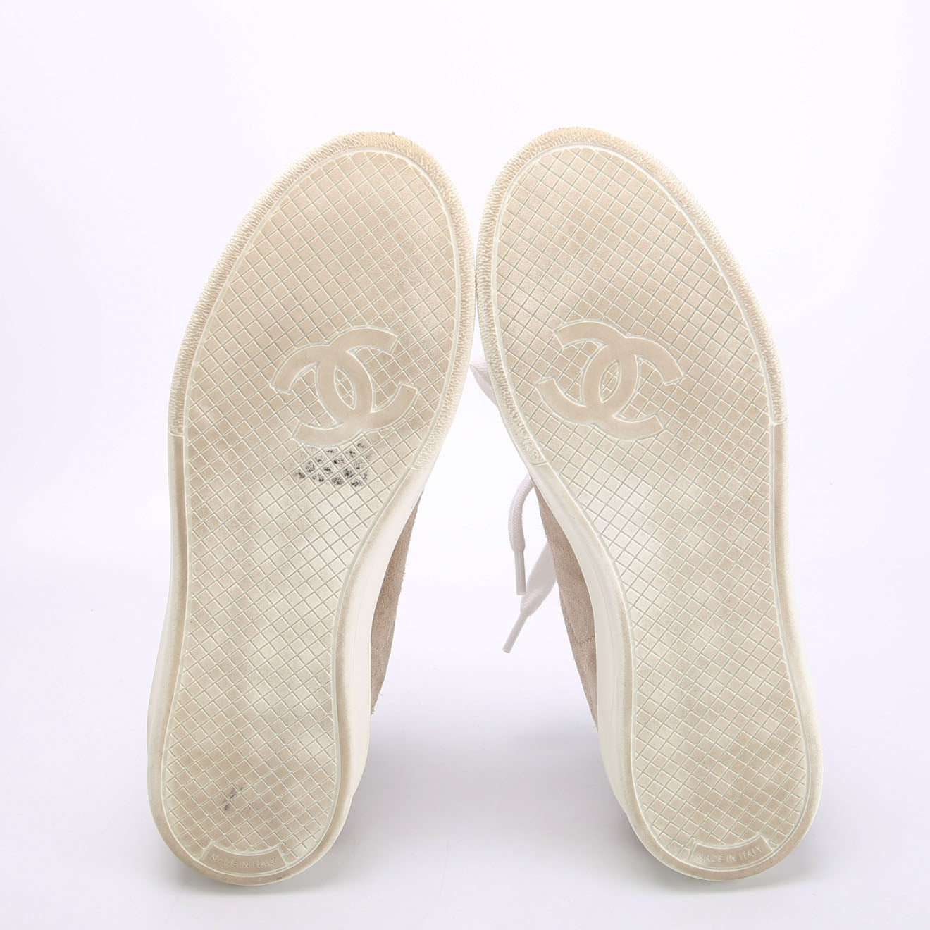 Chanel CC Weekender Suede Sneakers Size 35.5