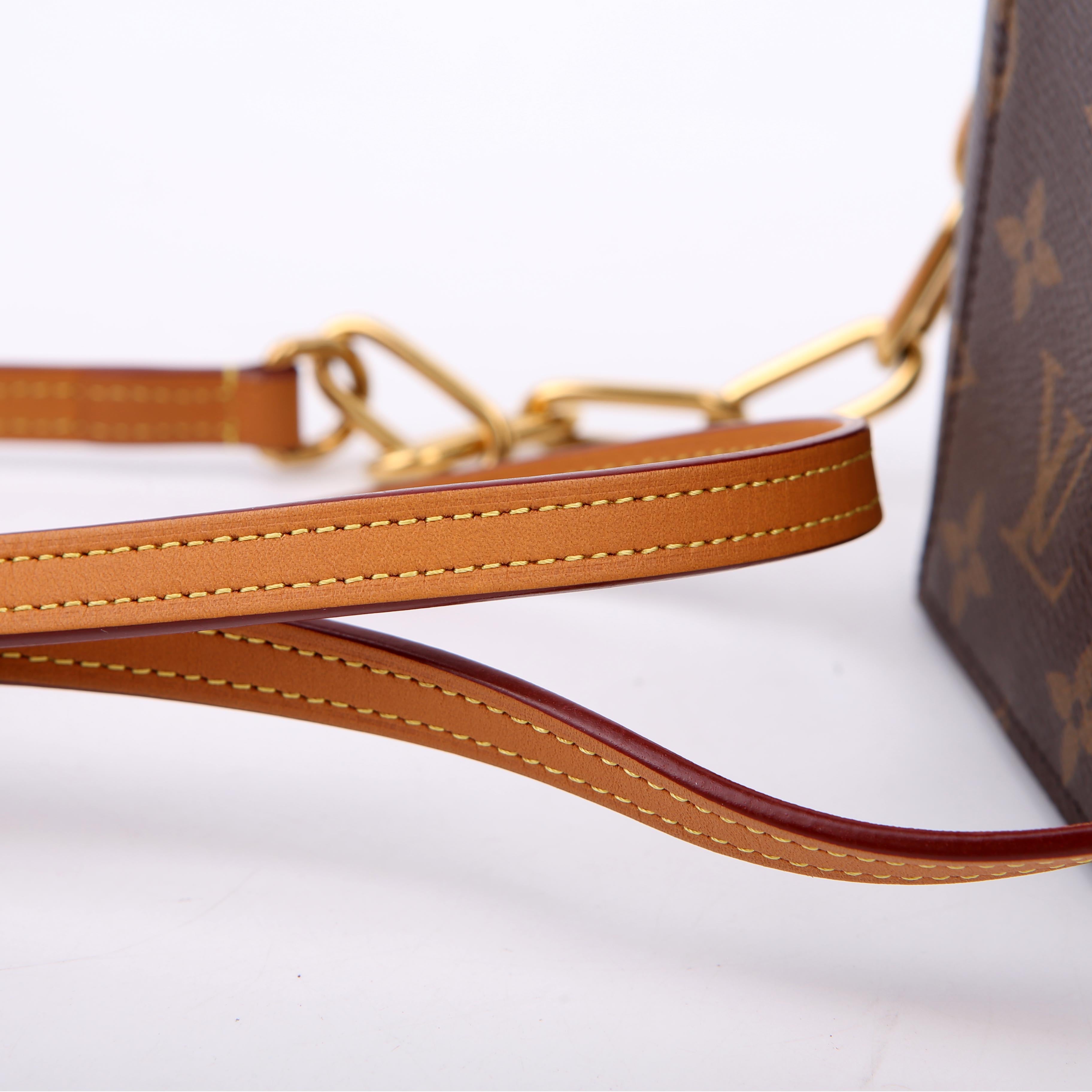 Louis Vuitton Phone Box Monogram