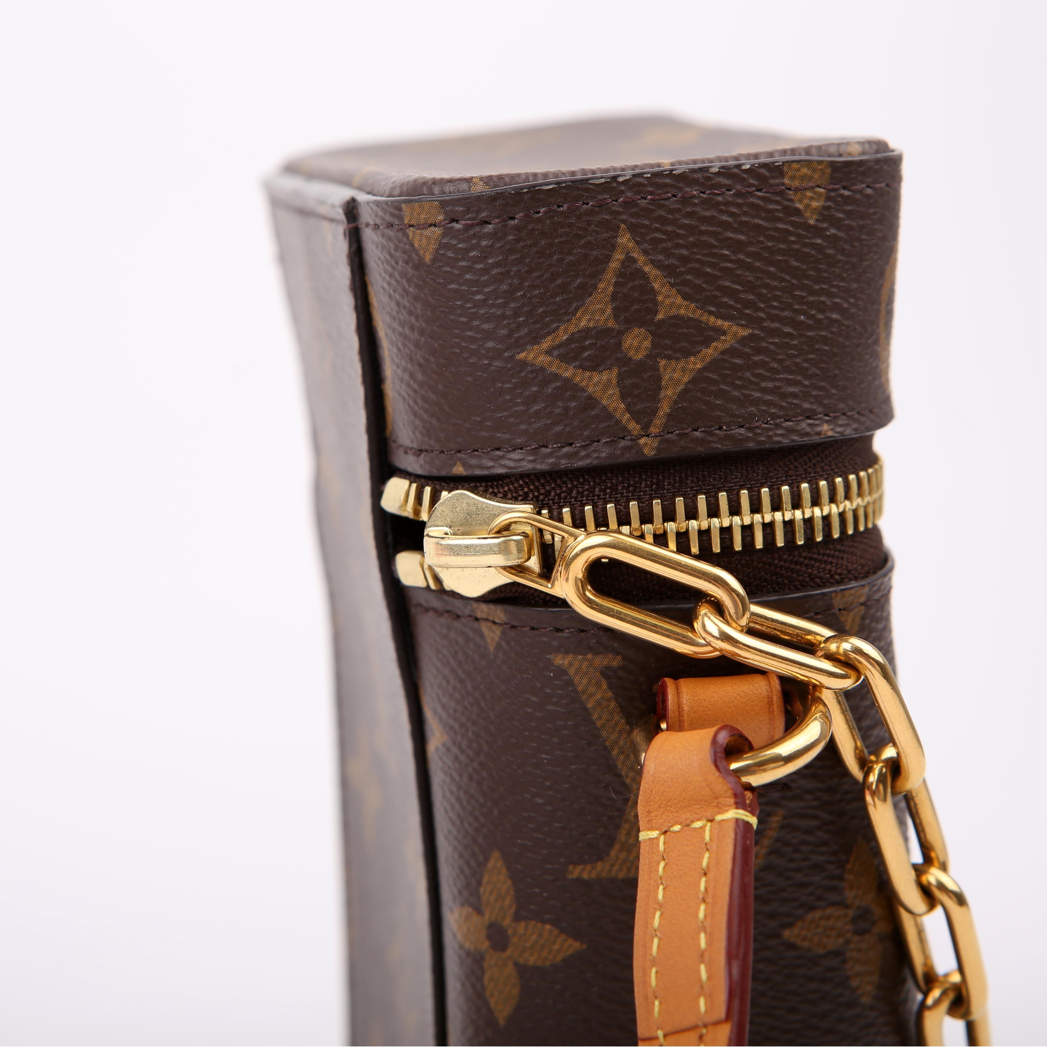 Louis Vuitton Phone Box Monogram