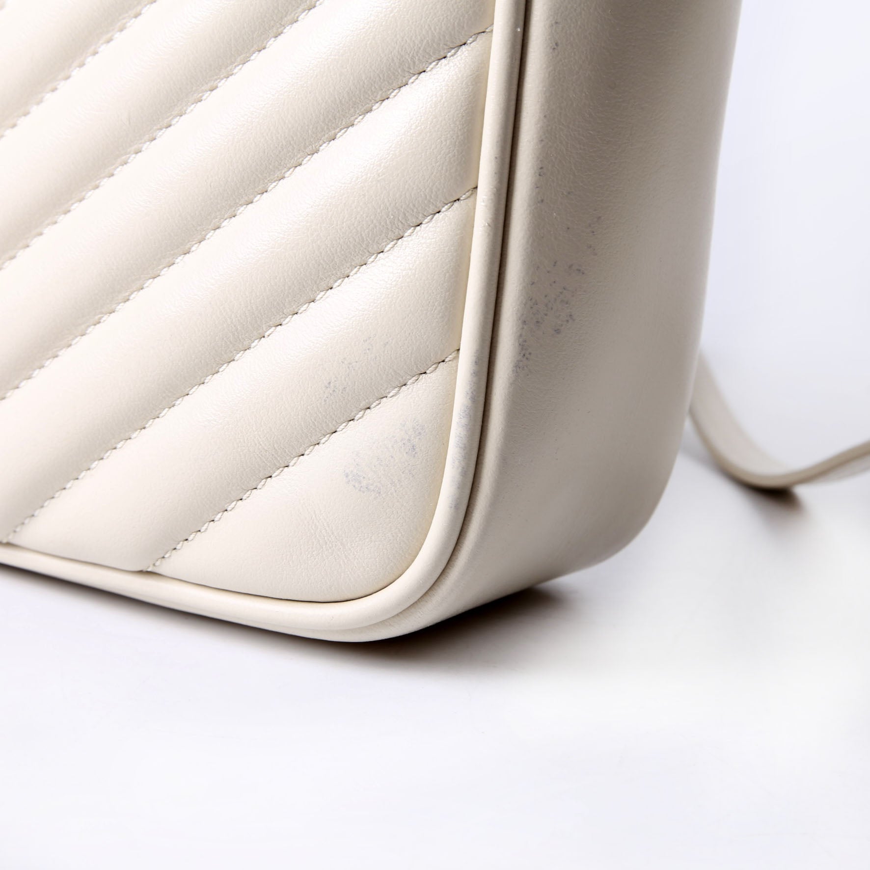 Saint Laurent Lou Camera Bag Quilted 574494 Ivory