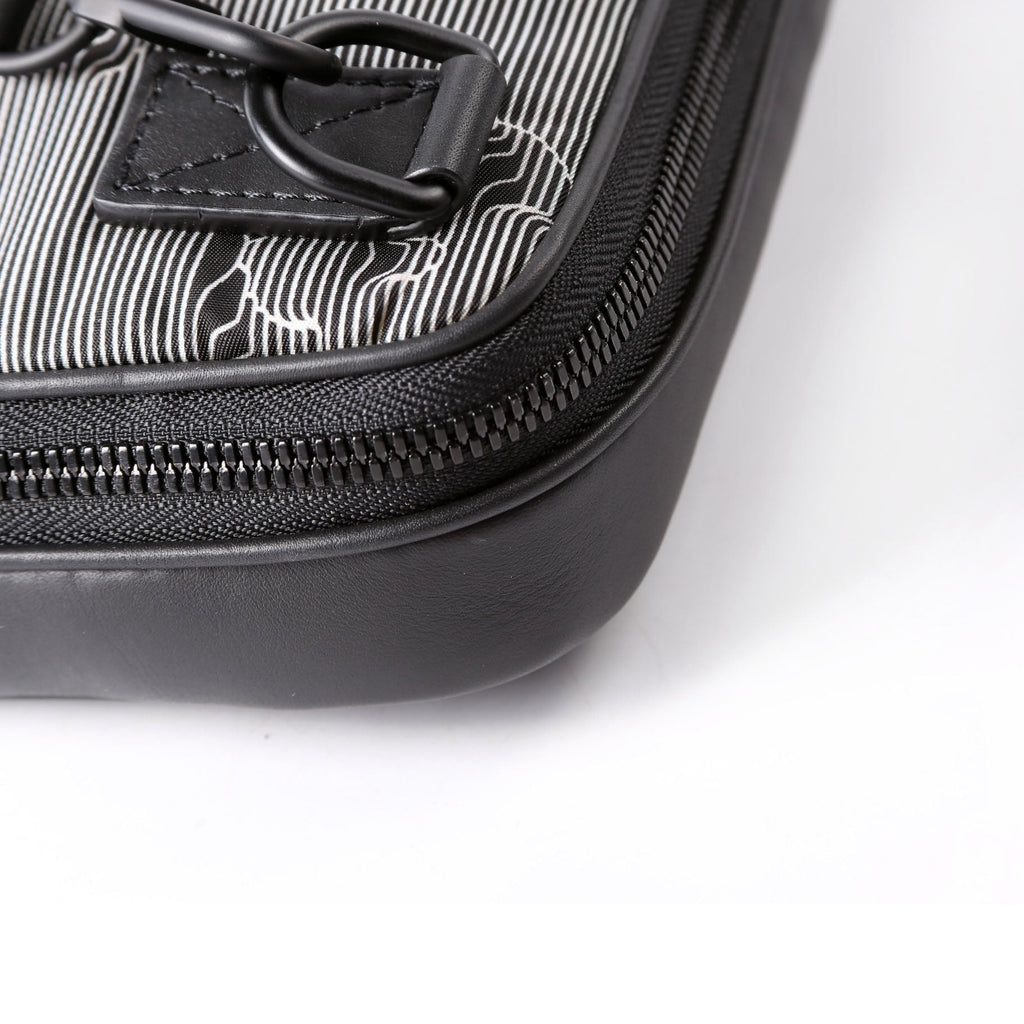 Louis Vuitton Expandable Messenger Capsule 2054 Calfskin Black/White