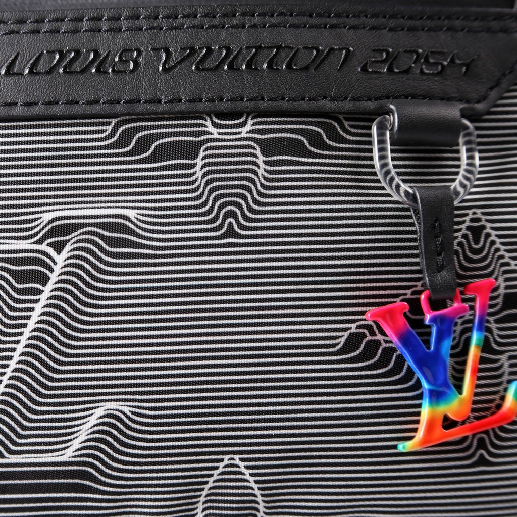 Louis Vuitton Expandable Messenger Capsule 2054 Calfskin Black/White