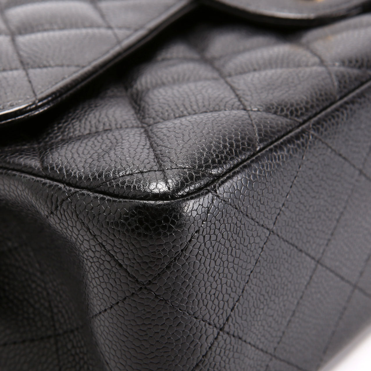 Chanel Classic Flap Jumbo Caviar 17-20M Black