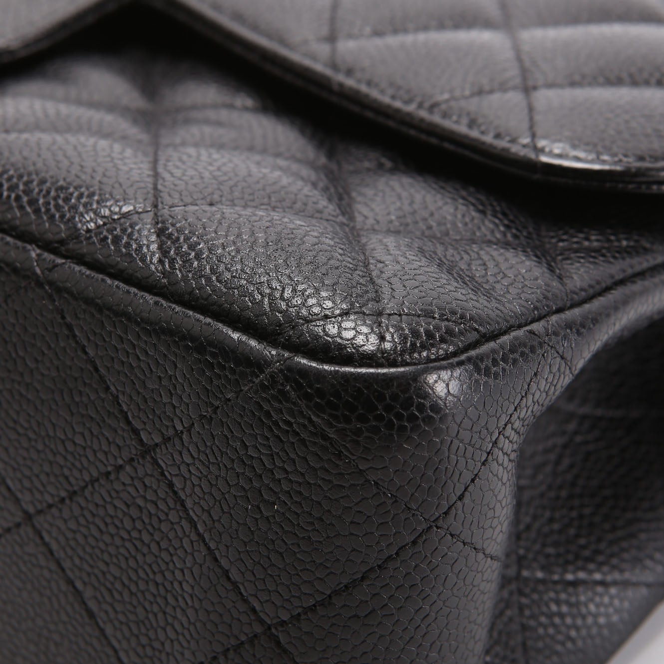 Chanel Classic Flap Jumbo Caviar 17-20M Black
