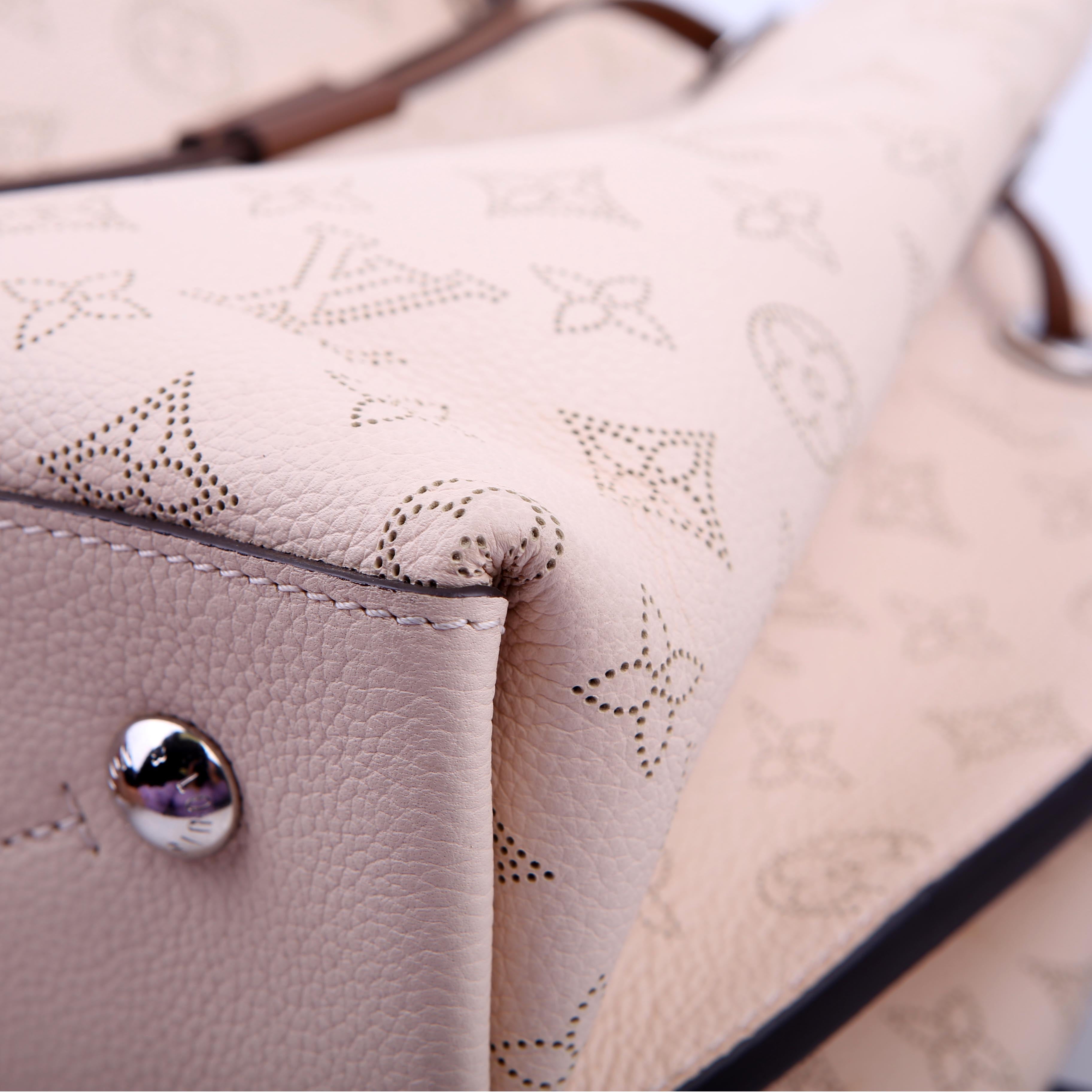 Louis Vuitton Muria Bucket Mahina Cream/Brown