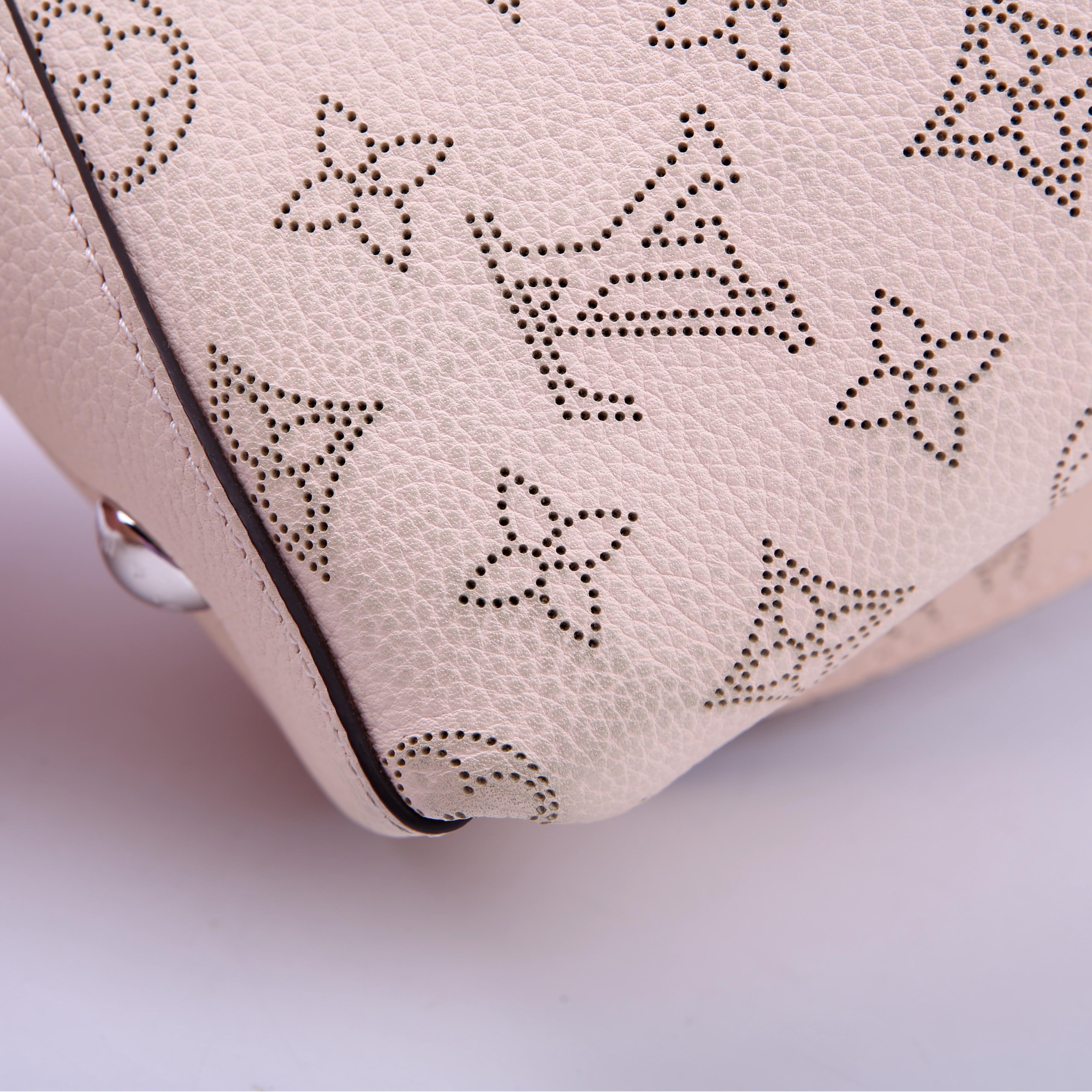 Louis Vuitton Muria Bucket Mahina Cream/Brown