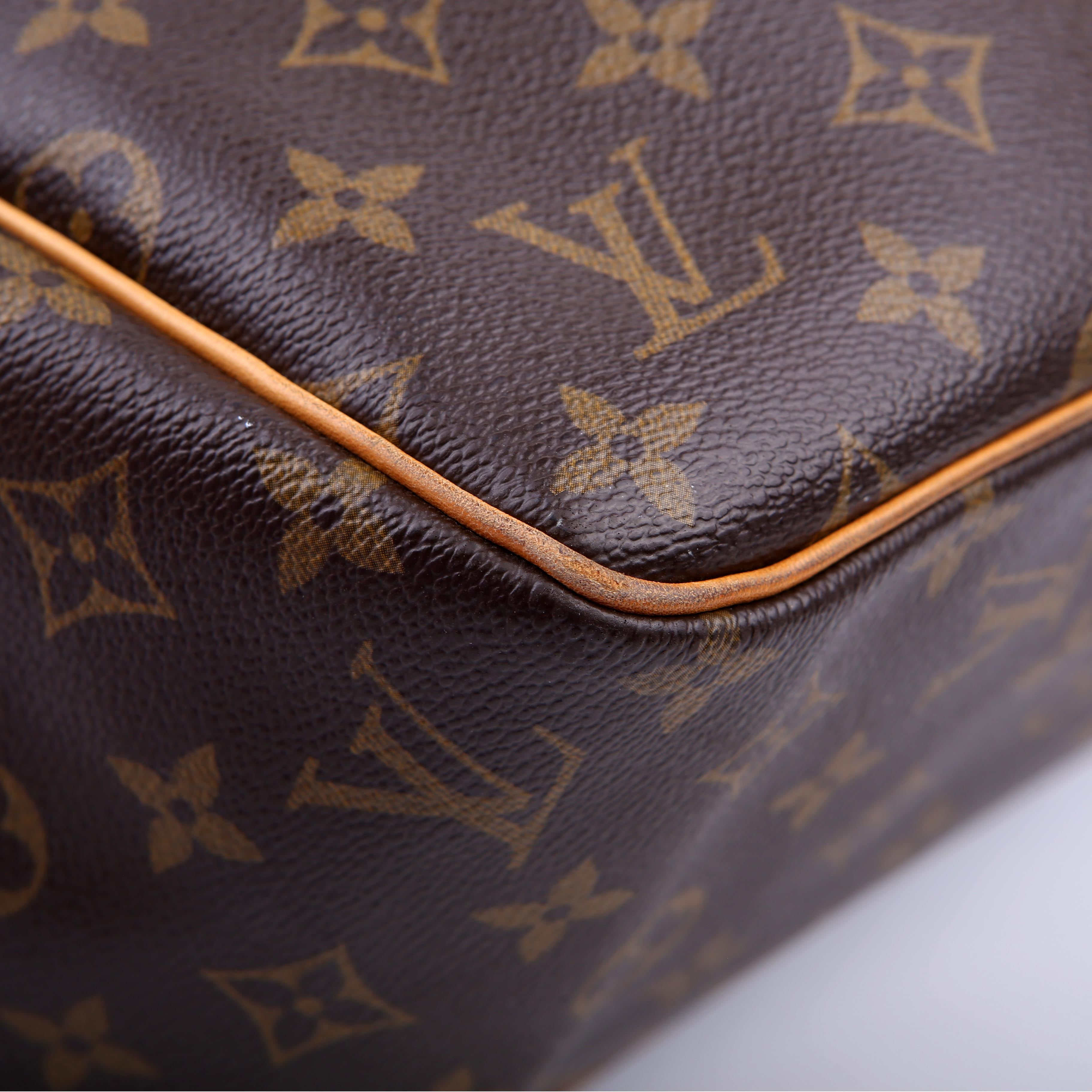 Louis Vuitton Batignolles Vertical Monogram