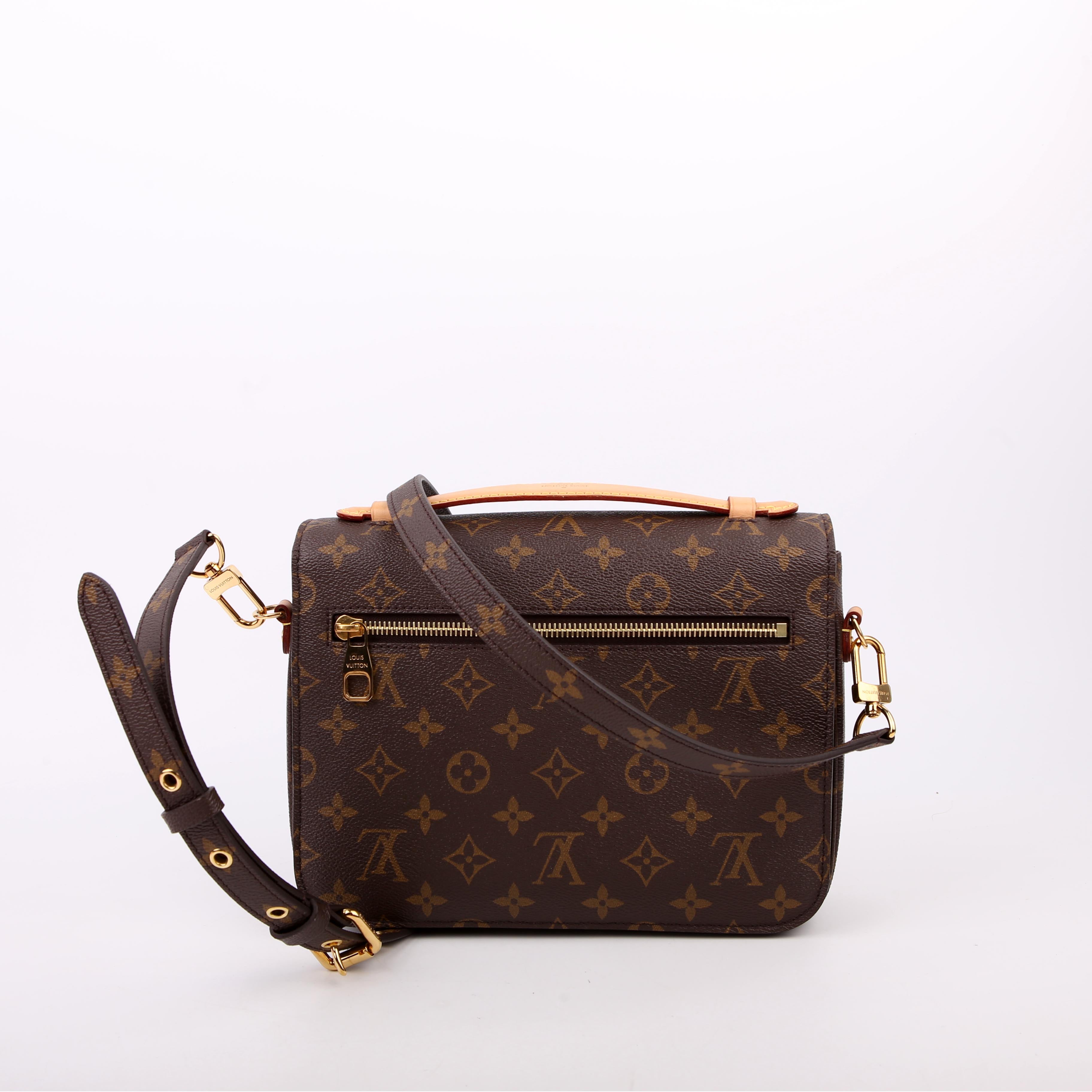 Louis Vuitton Pochette Metis Monogram