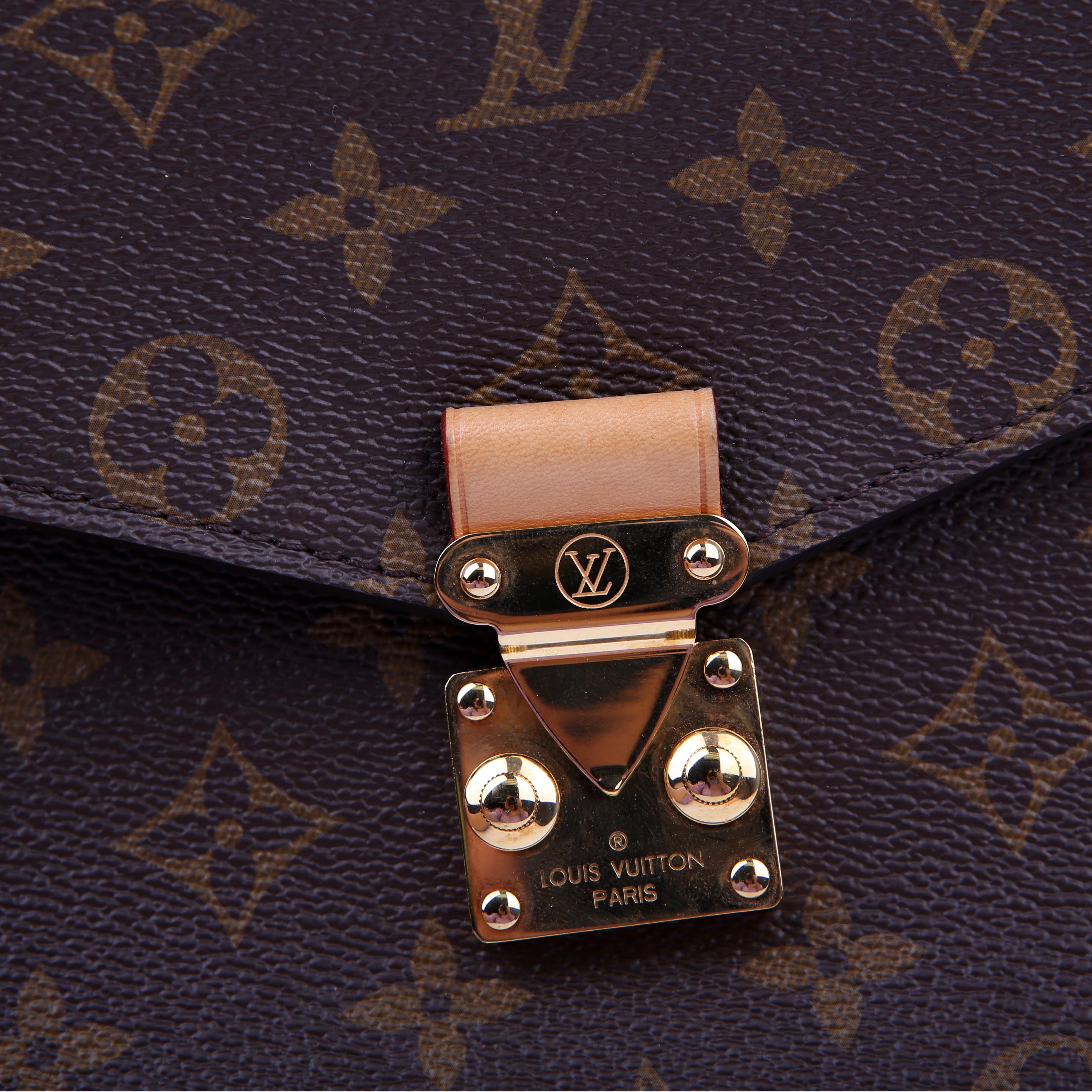 Louis Vuitton Pochette Metis Monogram