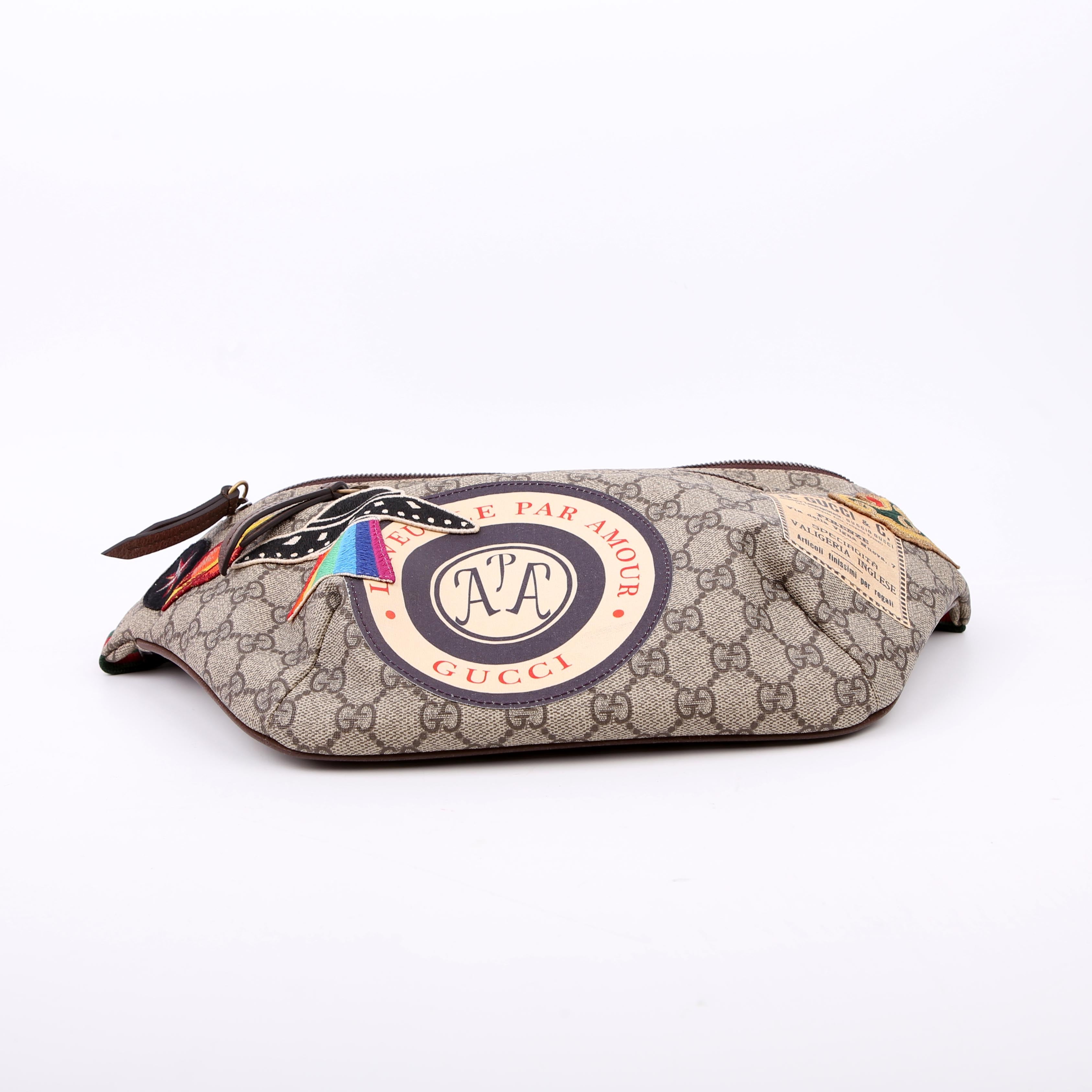 Gucci 529711 GG Supreme Courrier Belt Bag