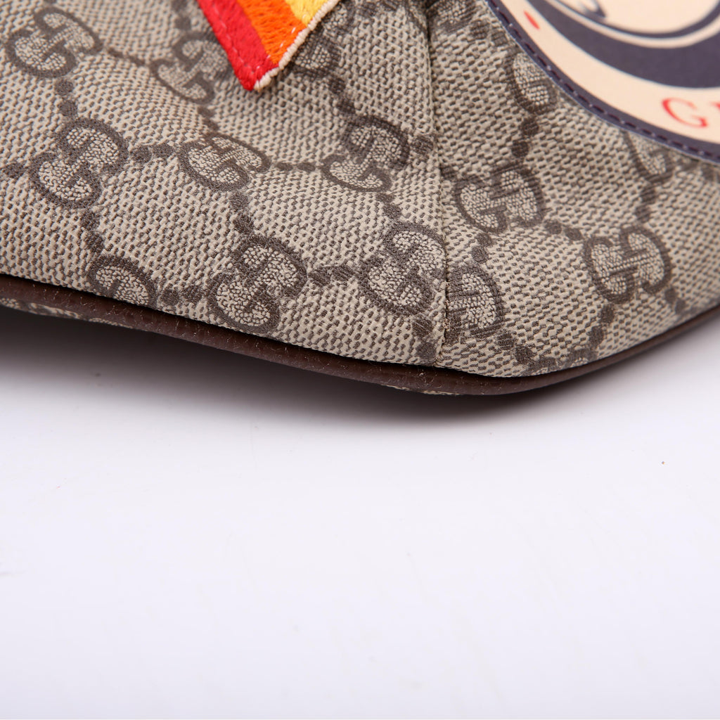 Gucci 529711 GG Supreme Courrier Belt Bag