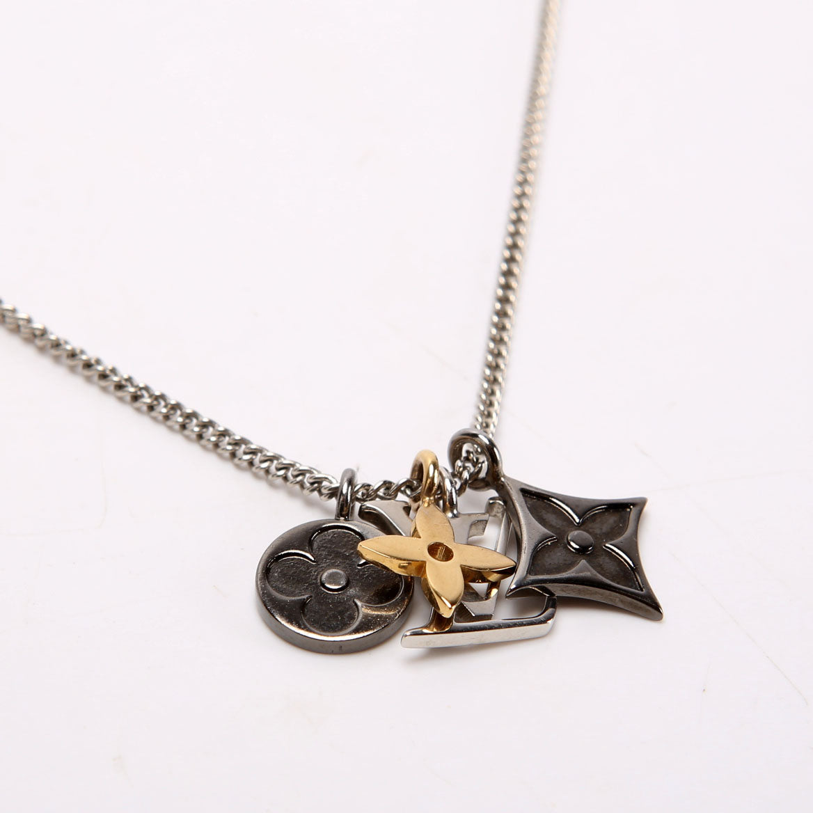 Louis Vuitton LV Instinct Pendant Necklace Silver/Gold