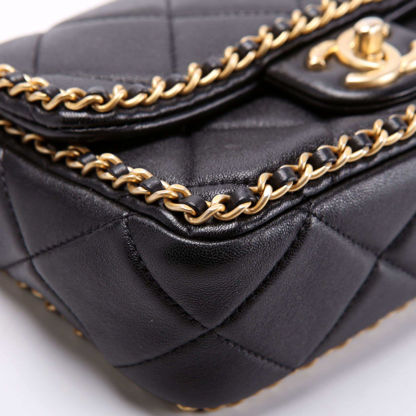 Chanel Chain Me Flap Small Lambskin (RFID) Black/Gold