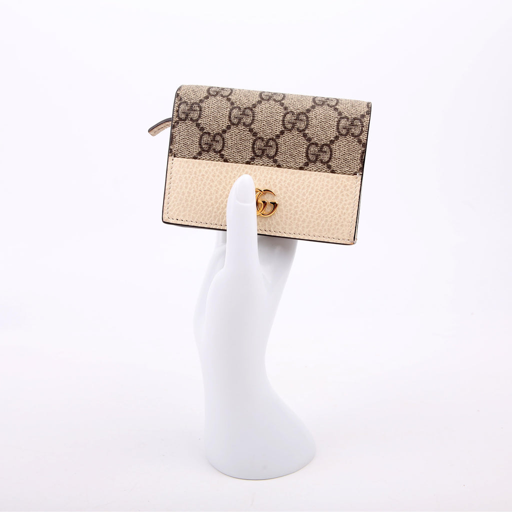 Gucci 658610 GG Supreme Marmont Card Case White
