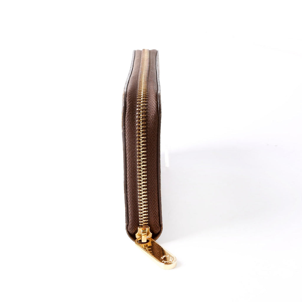 Louis Vuitton Zippy Wallet Damier Ebene