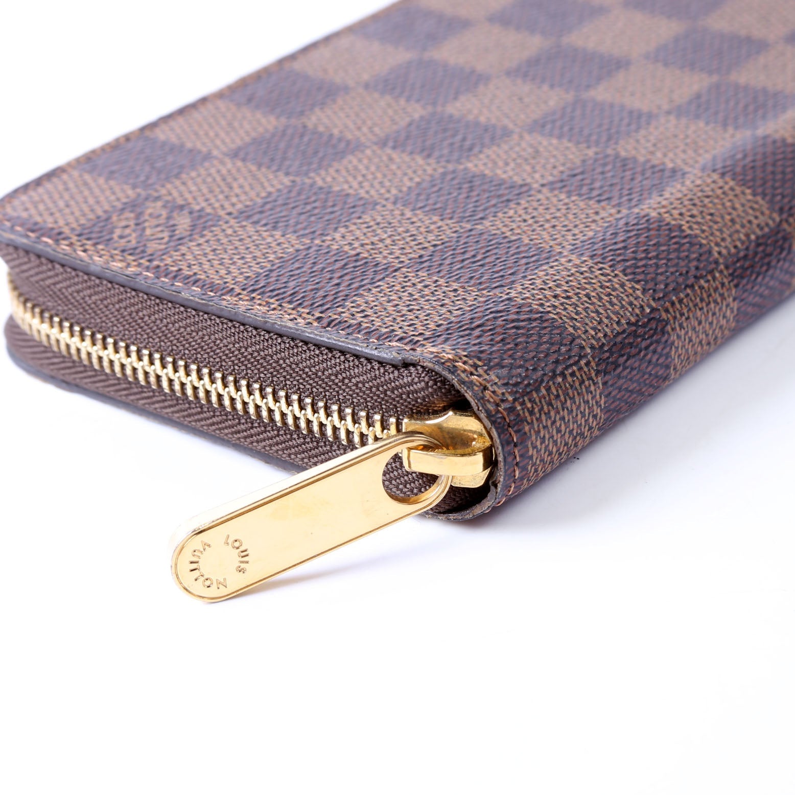 Louis Vuitton Zippy Wallet Damier Ebene