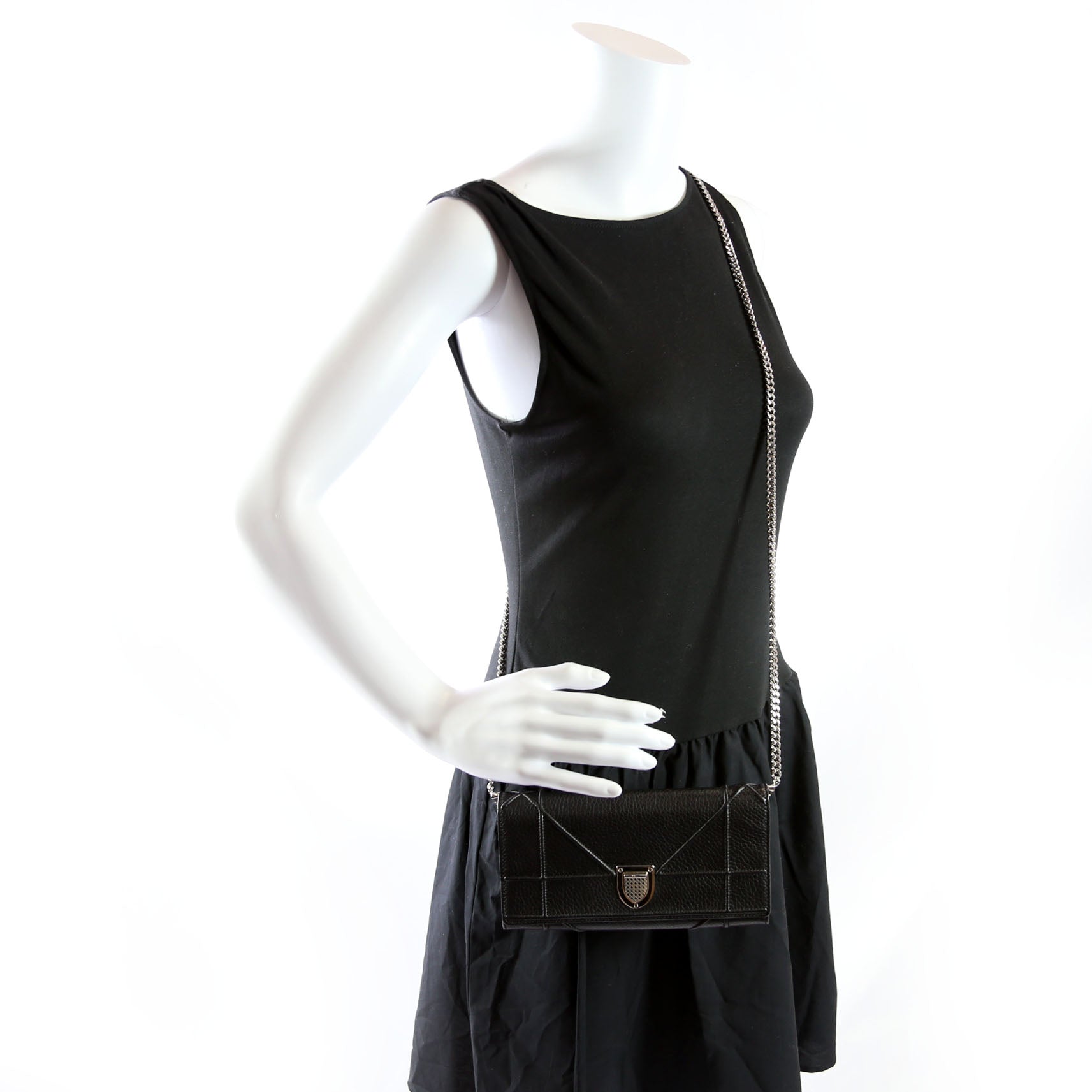Christian Dior Diorama Wallet On A Chain Grain Calfskin