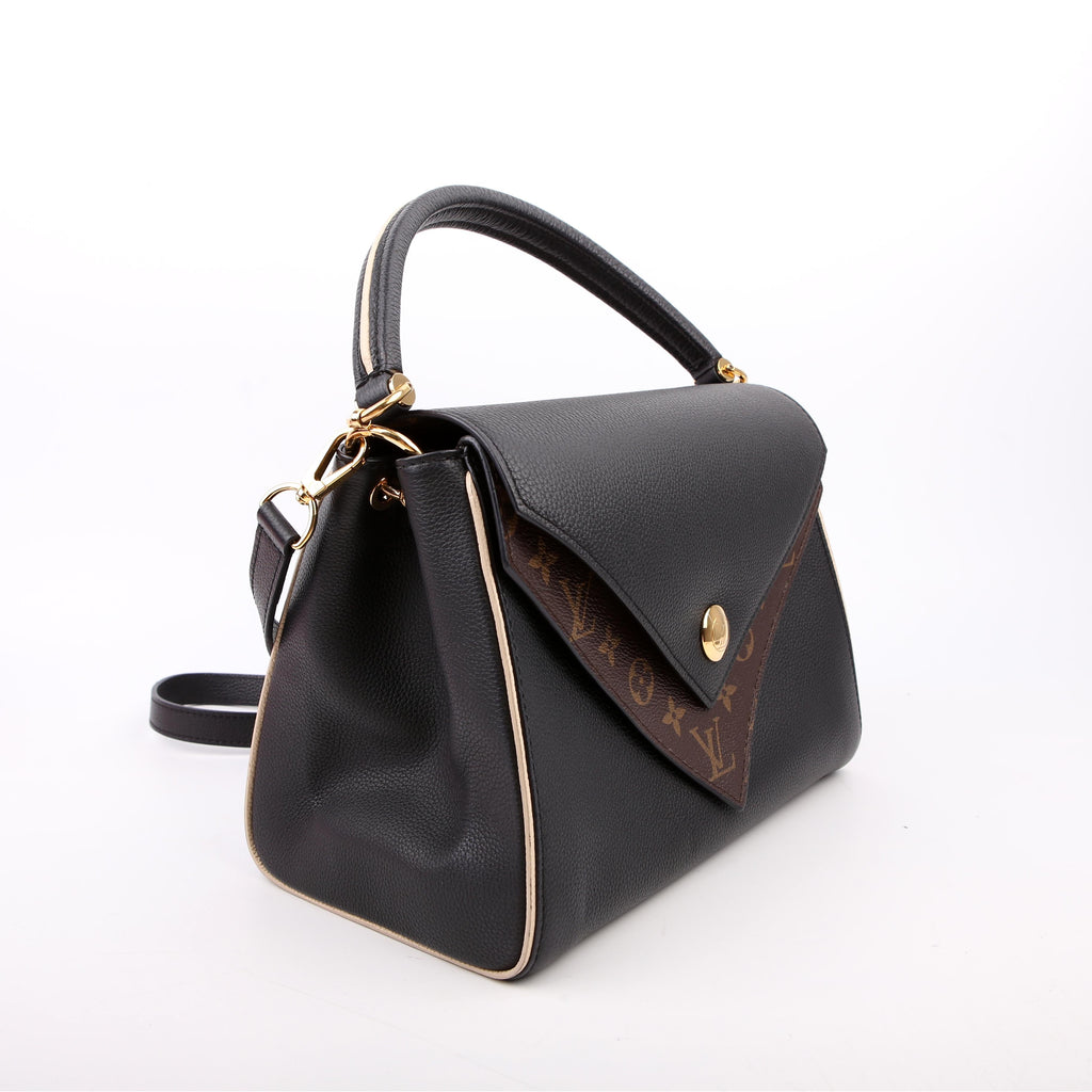 Louis Vuitton Double V Leather Black
