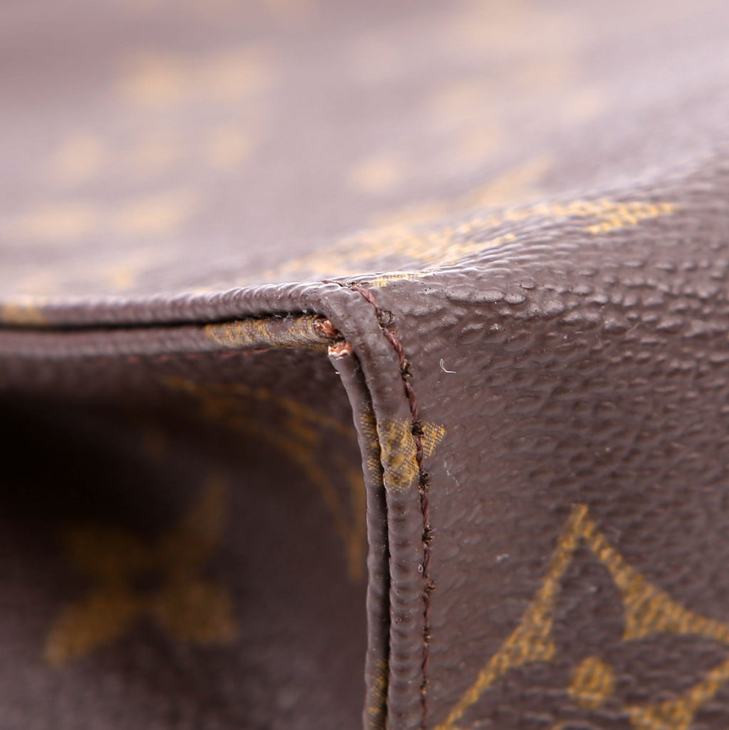Louis Vuitton Toiletry Pouch 19 Monogram Newer