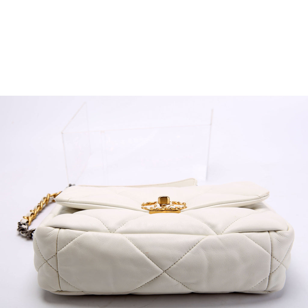 Chanel Quilted Lambskin 19 Small Flap 31M