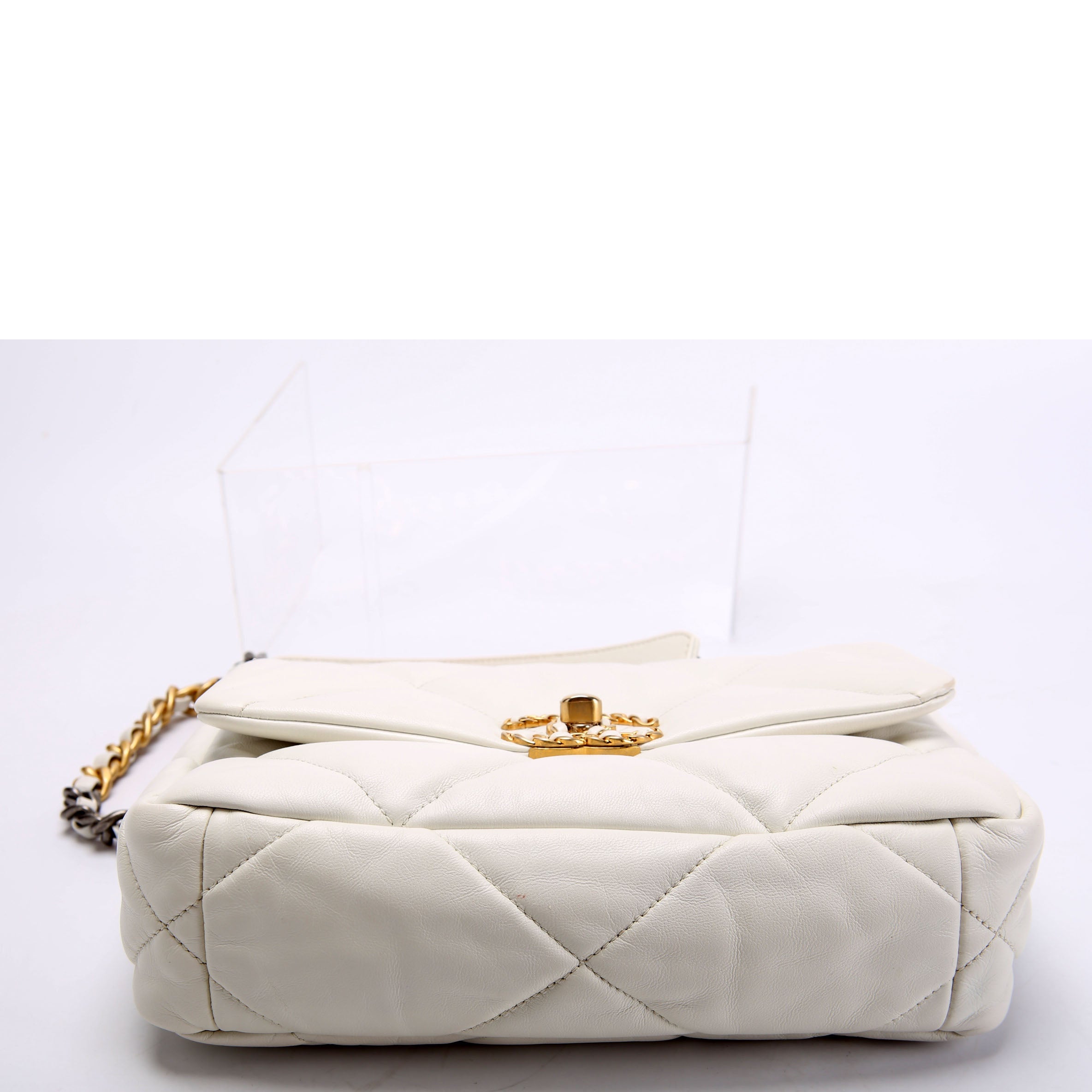 Chanel Quilted Lambskin 19 Small Flap 31M