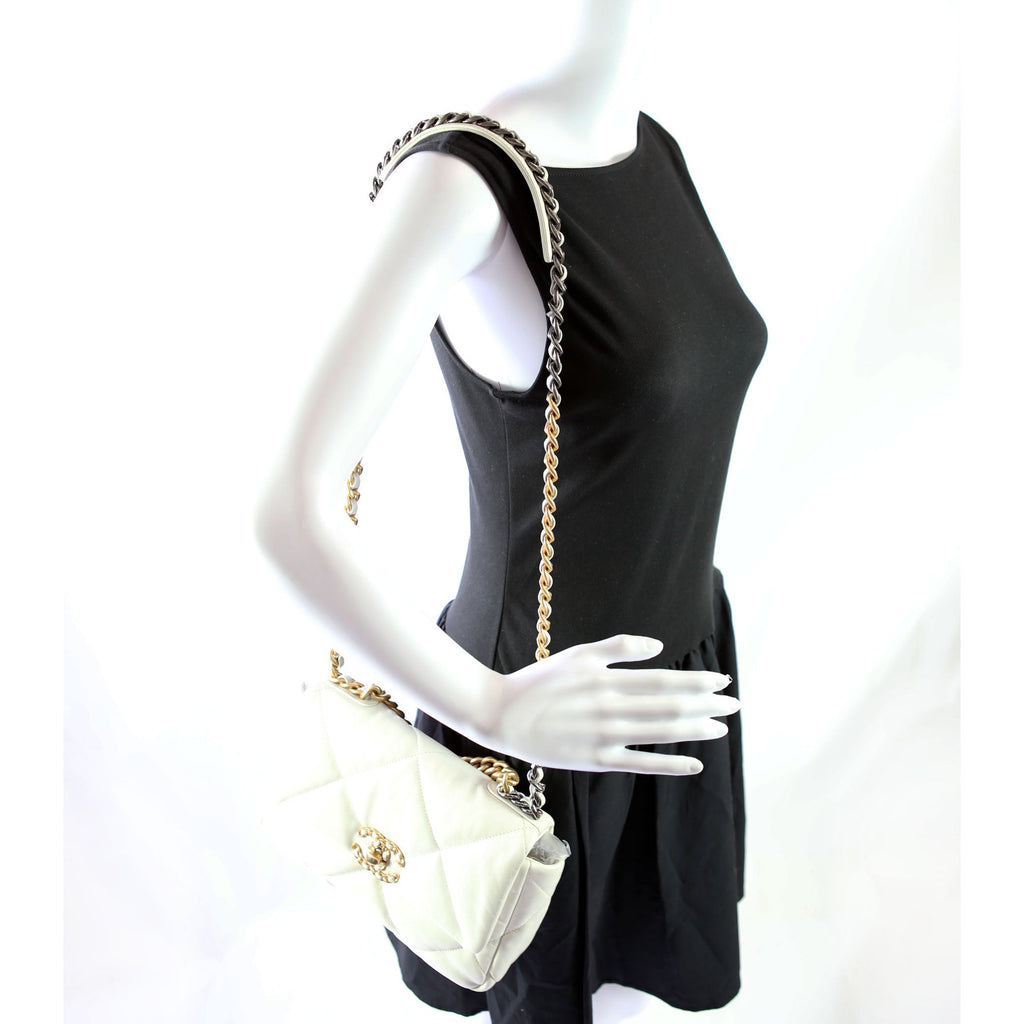 Chanel Quilted Lambskin 19 Small Flap 31M