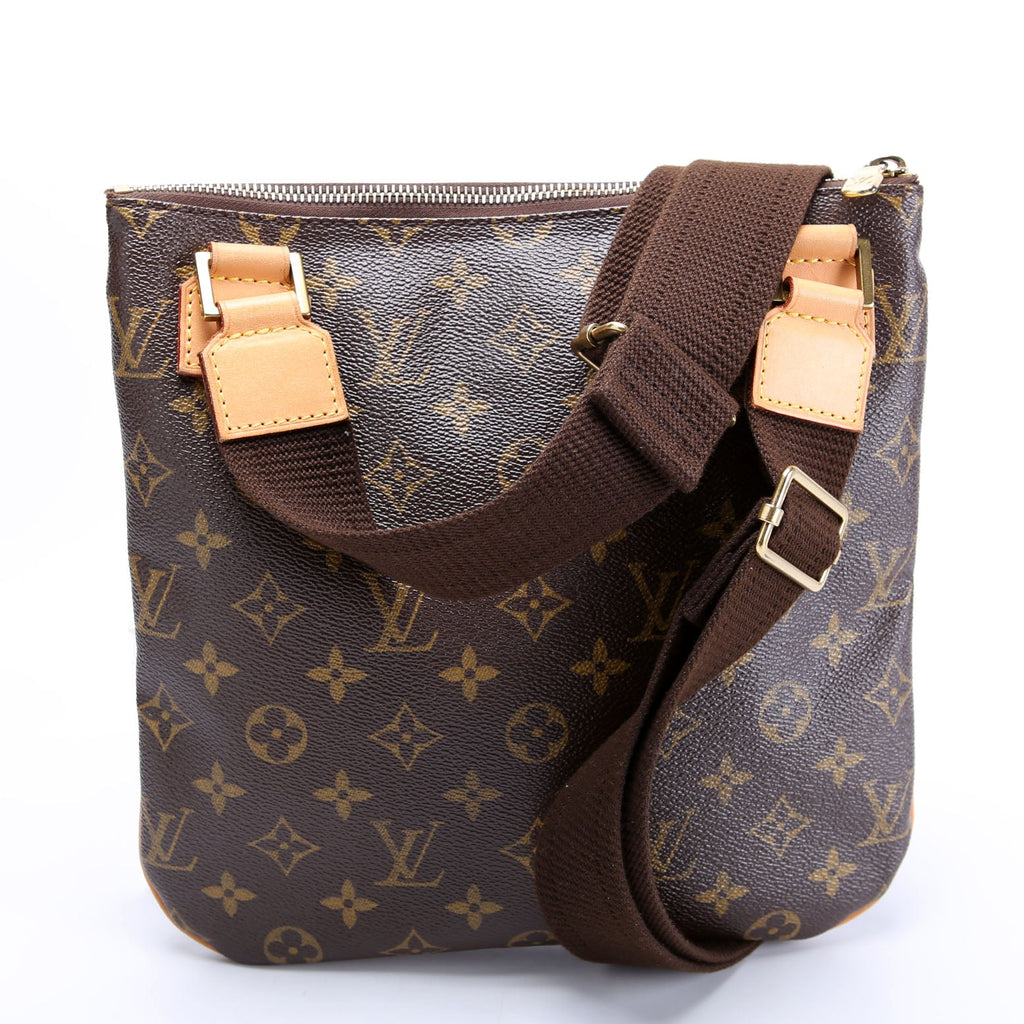 Louis Vuitton Pochette Bosphore Monogram