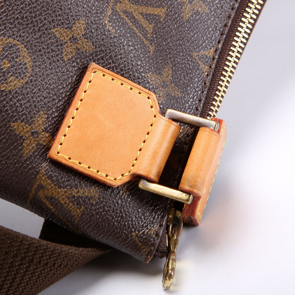 Louis Vuitton Pochette Bosphore Monogram
