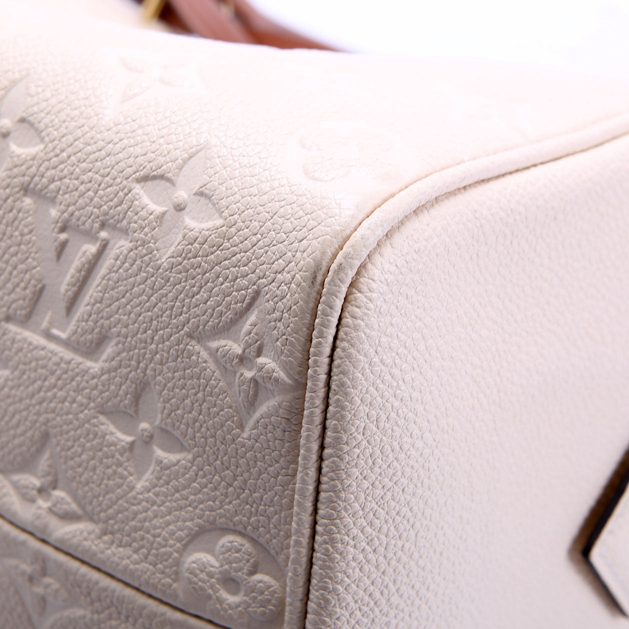 Louis Vuitton Speedy 25 Bandouliere Empreinte NM Cream